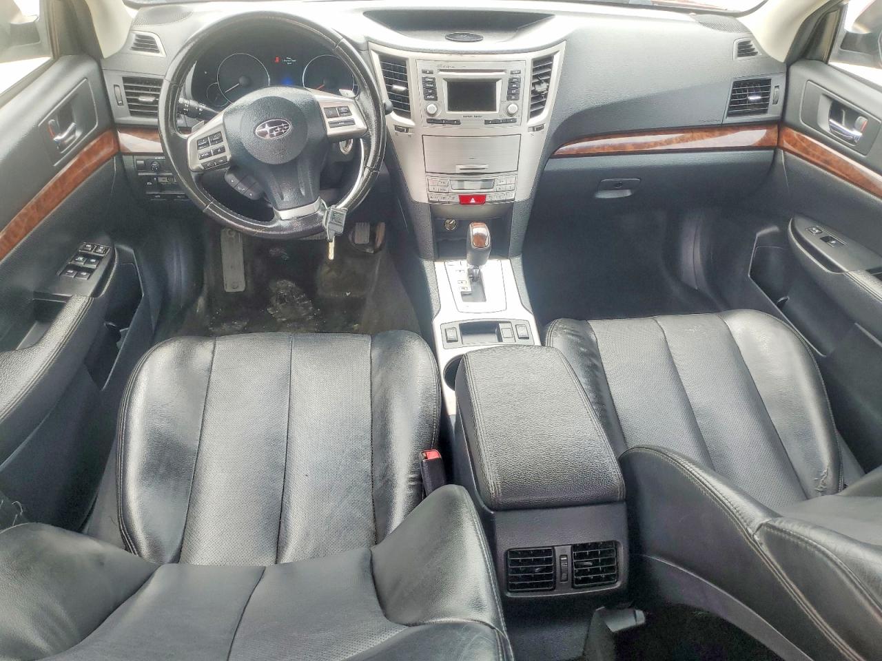 2013 Subaru Legacy 2.5i Limited Red vin: 4S3BMBK66D3043370