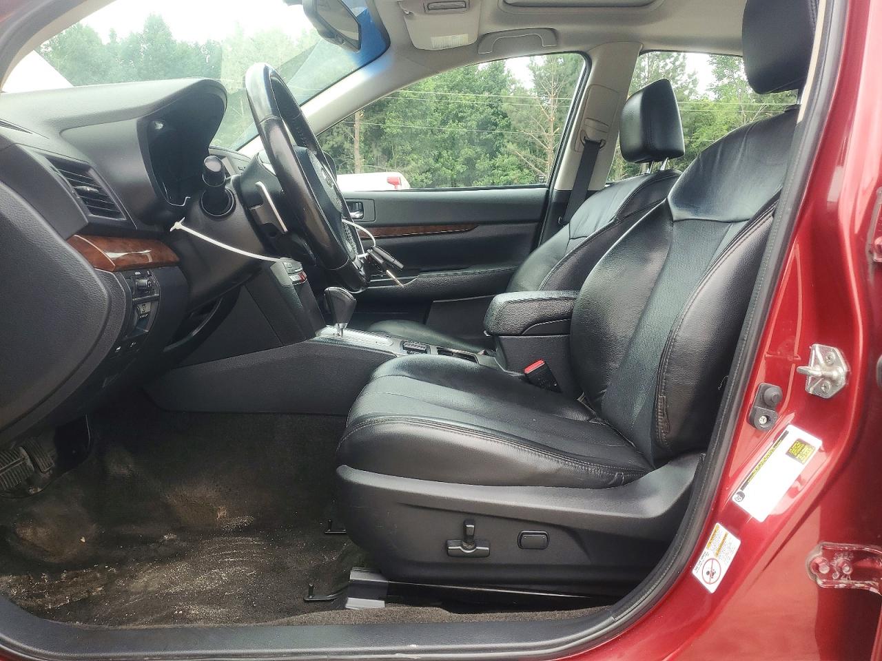 2013 Subaru Legacy 2.5i Limited Red vin: 4S3BMBK66D3043370