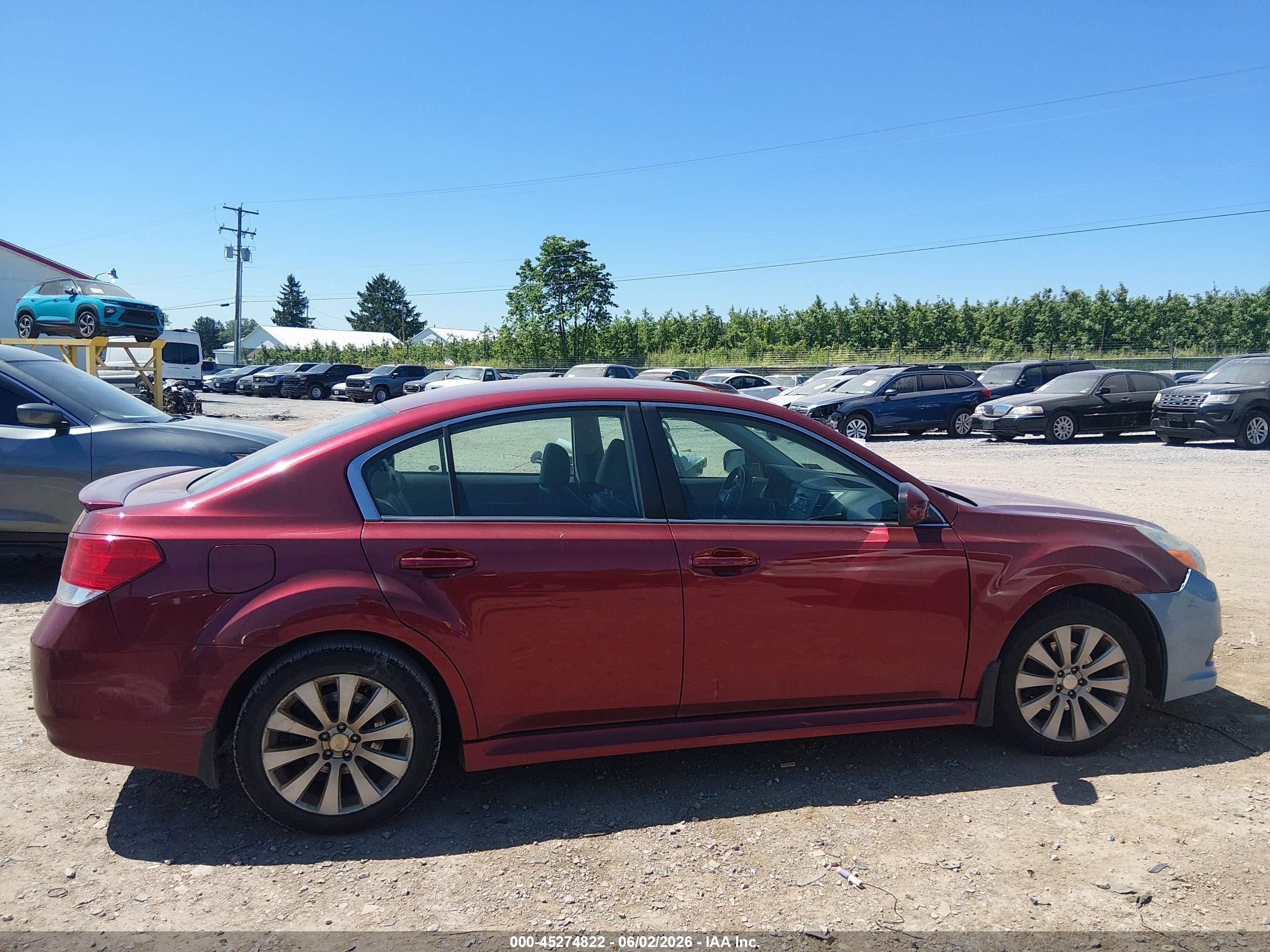 2010 Subaru Legacy 2.5i Limited Red vin: 4S3BMBK67A3223534