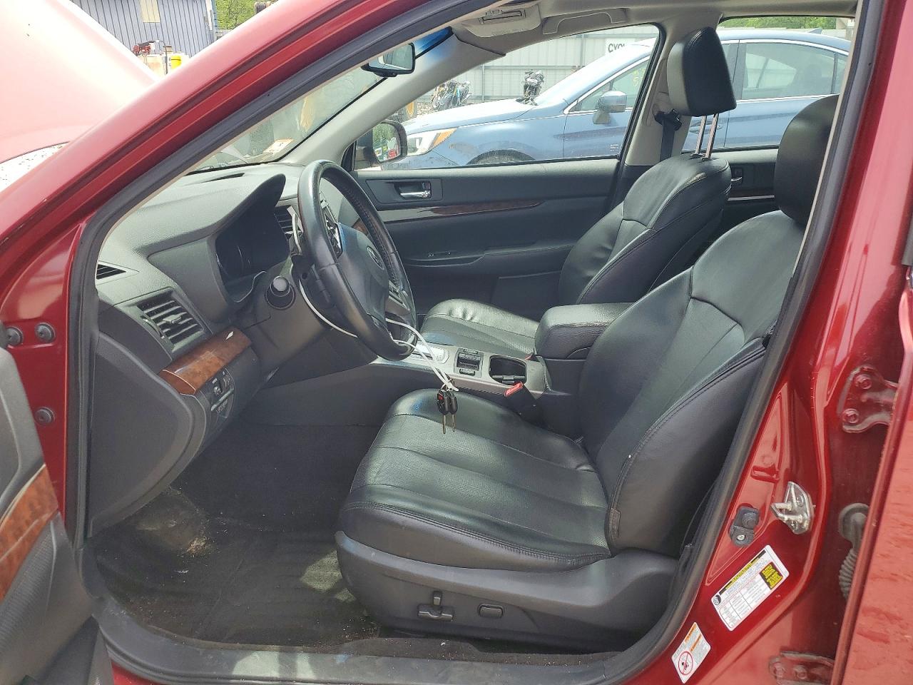 2013 Subaru Legacy 2.5i Limited Red vin: 4S3BMBK67D3022799
