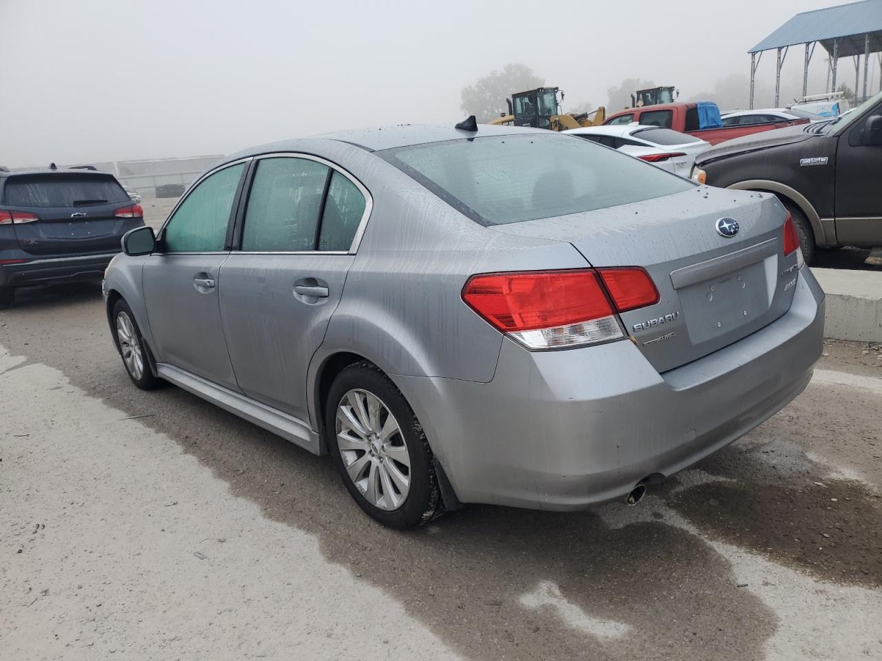 2011 Subaru Legacy 2.5i Limited Silver vin: 4S3BMBK68B3264630