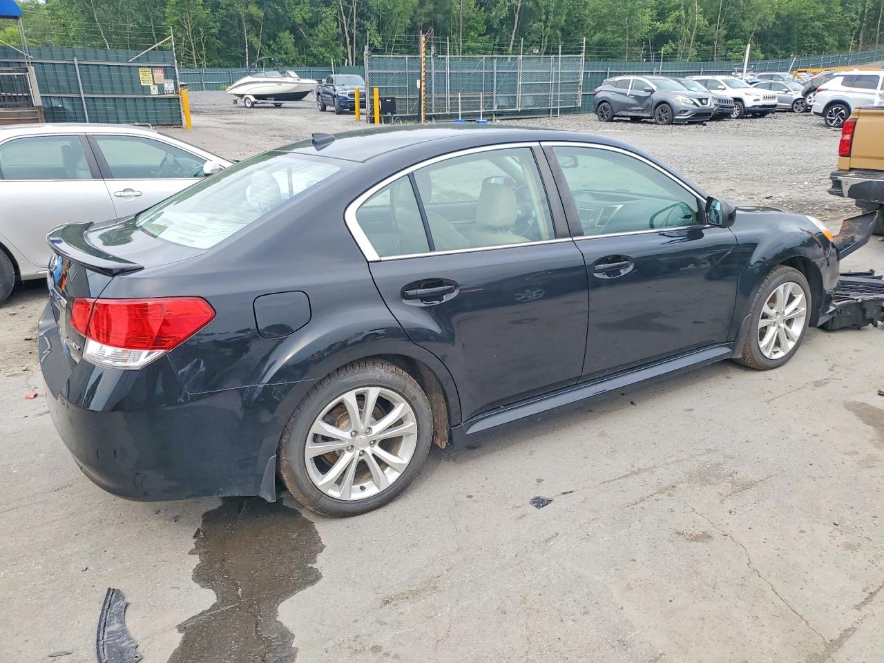 2013 Subaru Legacy 2.5i Limited Black vin: 4S3BMBK68D3014646
