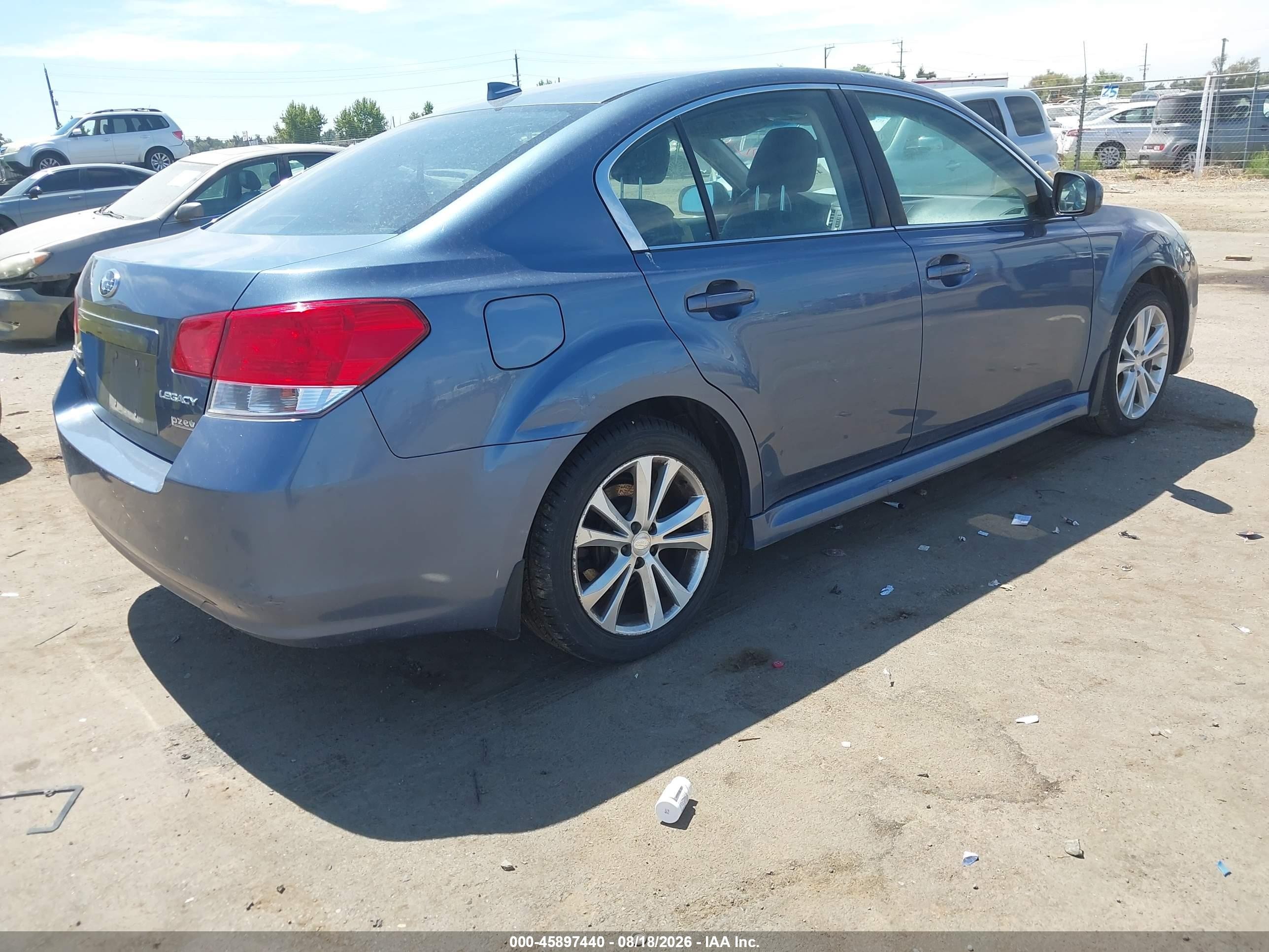 2013 Subaru Legacy 2.5i Limited Blue vin: 4S3BMBK68D3039157