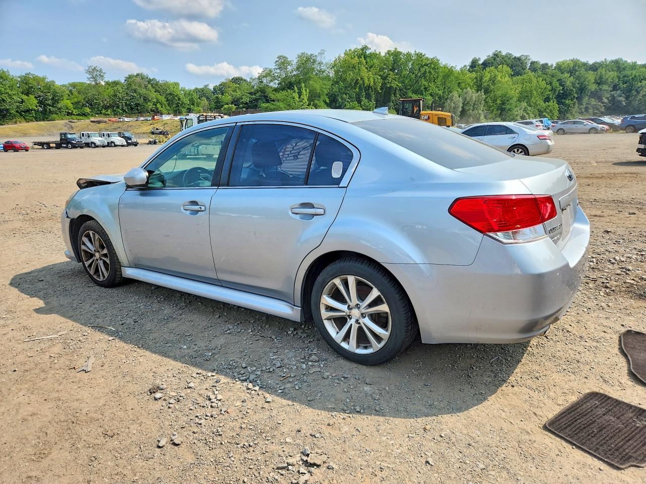 2013 Subaru Legacy 2.5i Limited Silver vin: 4S3BMBK69D3031892