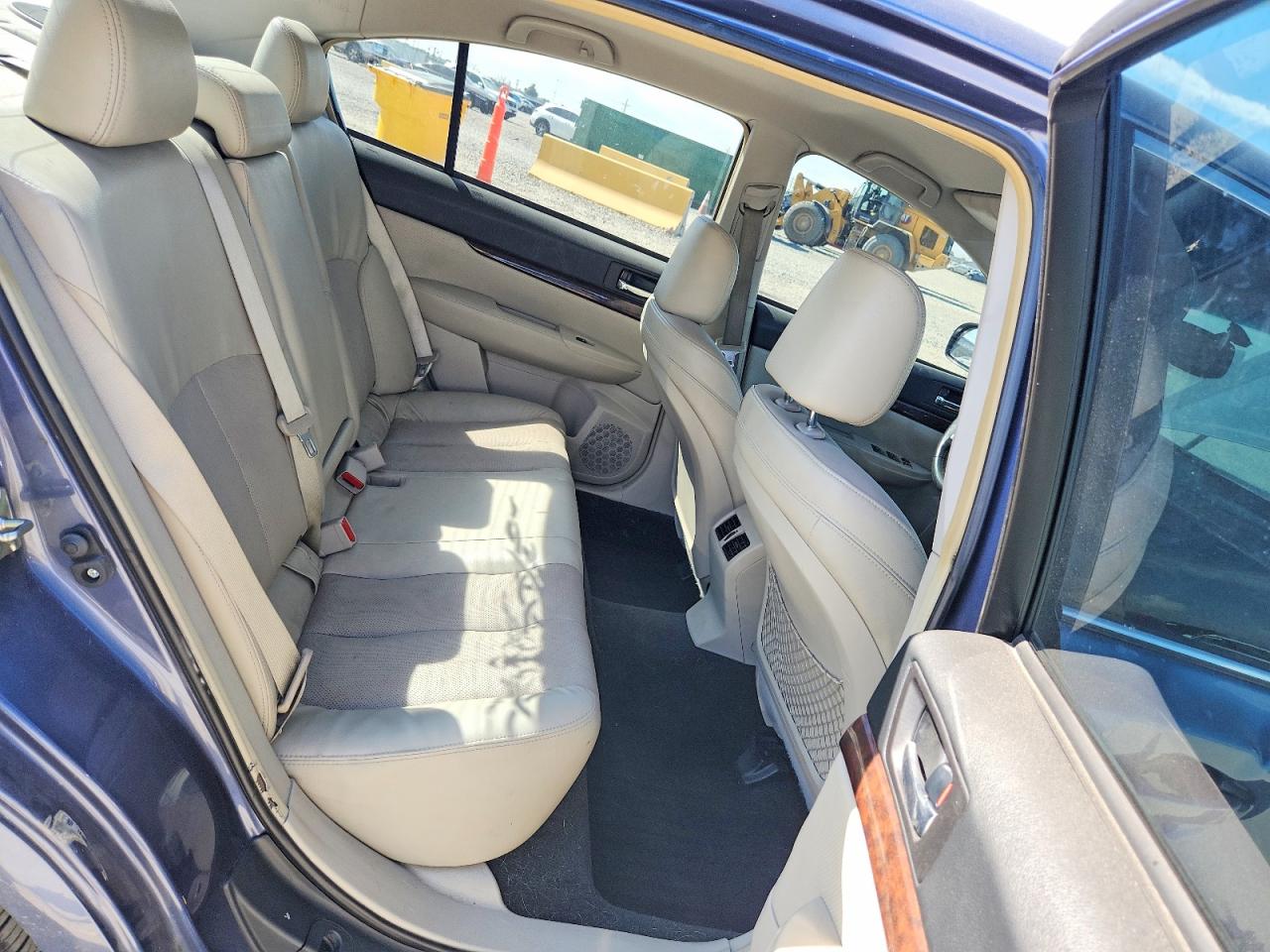 2014 Subaru Legacy 2.5i Limited Blue vin: 4S3BMBK69E3035104