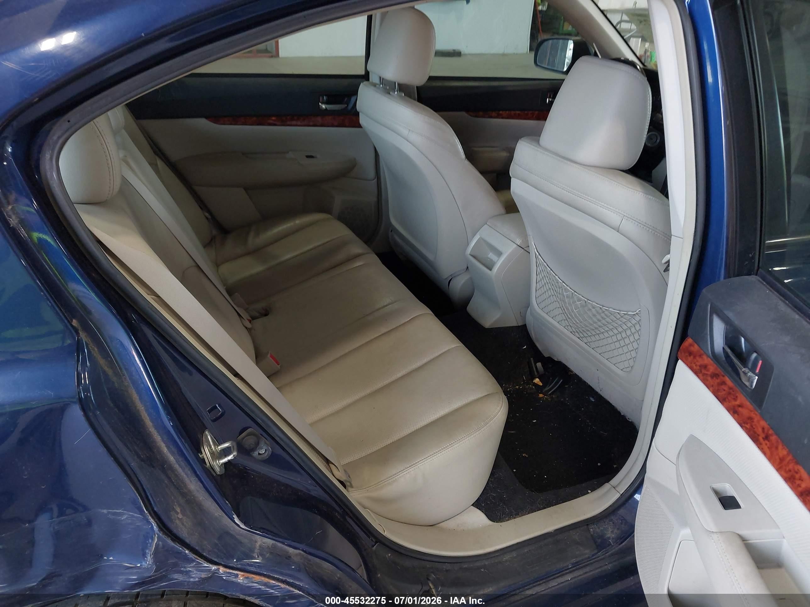 2011 Subaru Legacy 2.5i Limited Blue vin: 4S3BMBK6XB3220158