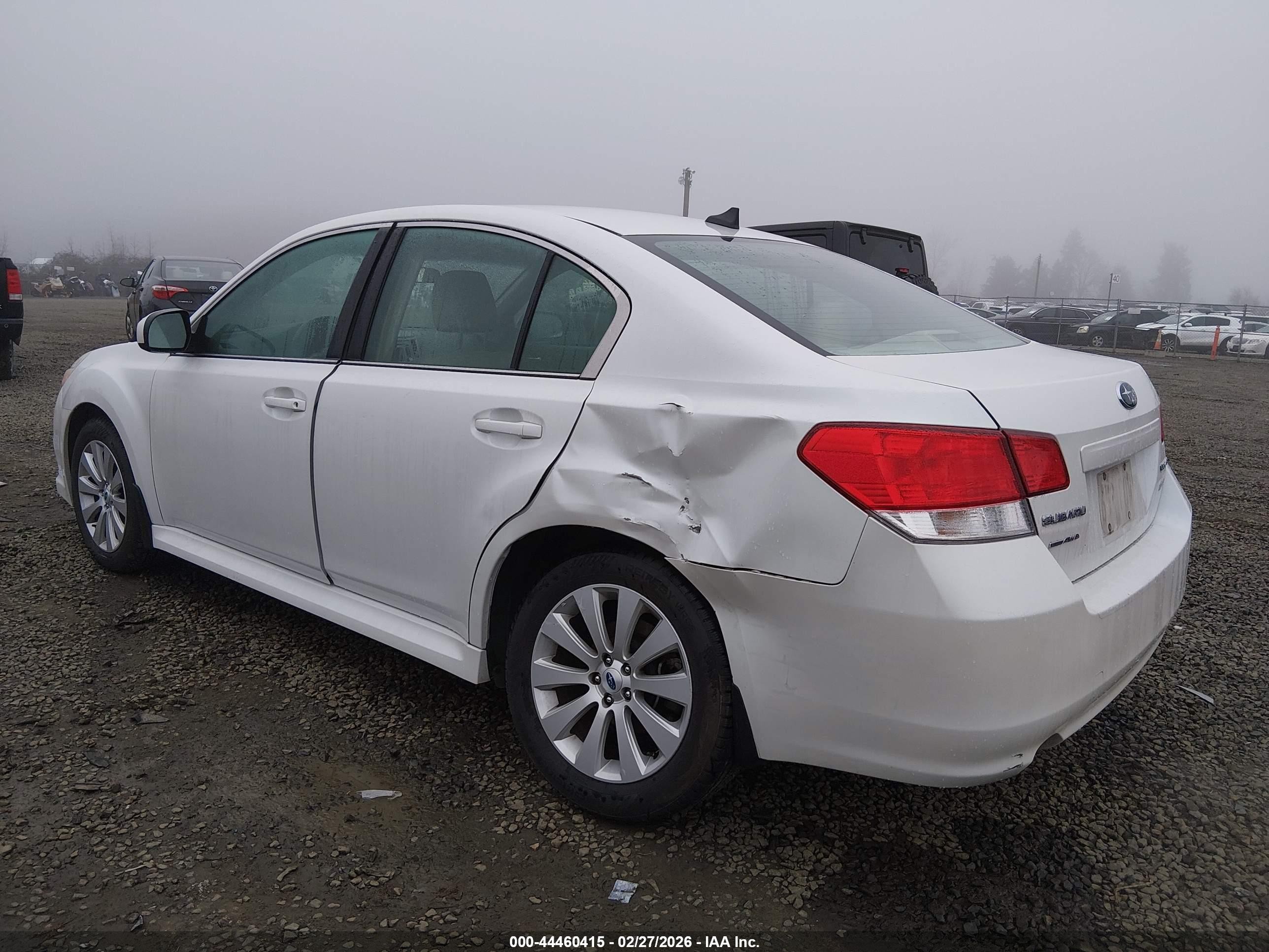 2012 Subaru Legacy 2.5i Limited White vin: 4S3BMBK6XC3007390