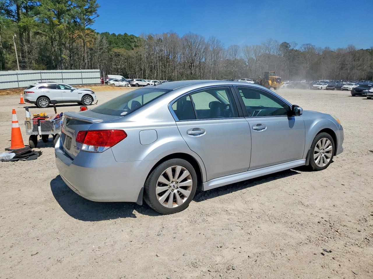 2012 Subaru Legacy 2.5i Limited Silver vin: 4S3BMBK6XC3008362