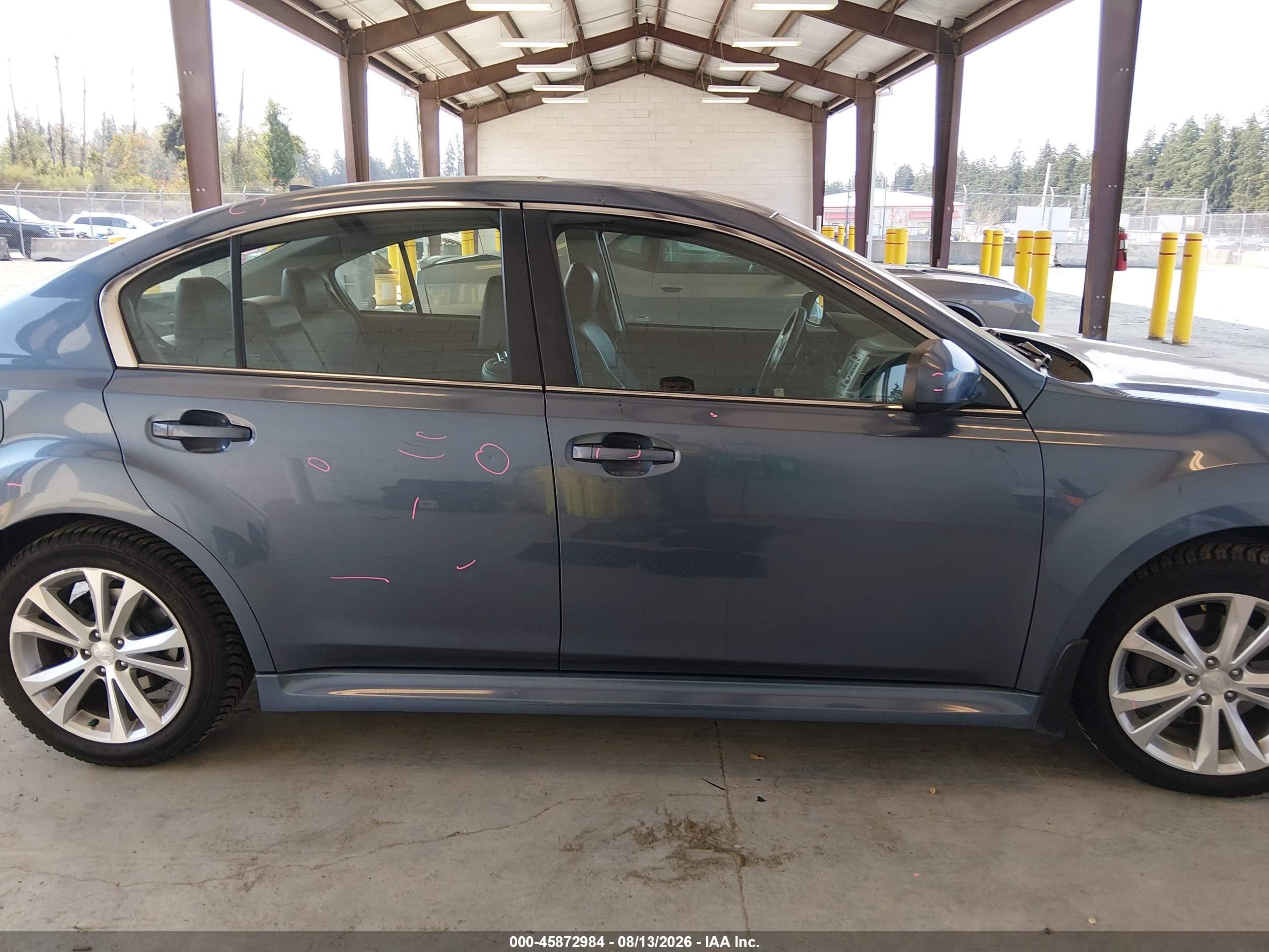 2013 Subaru Legacy 2.5i Limited Синий vin: 4S3BMBK6XD3036597