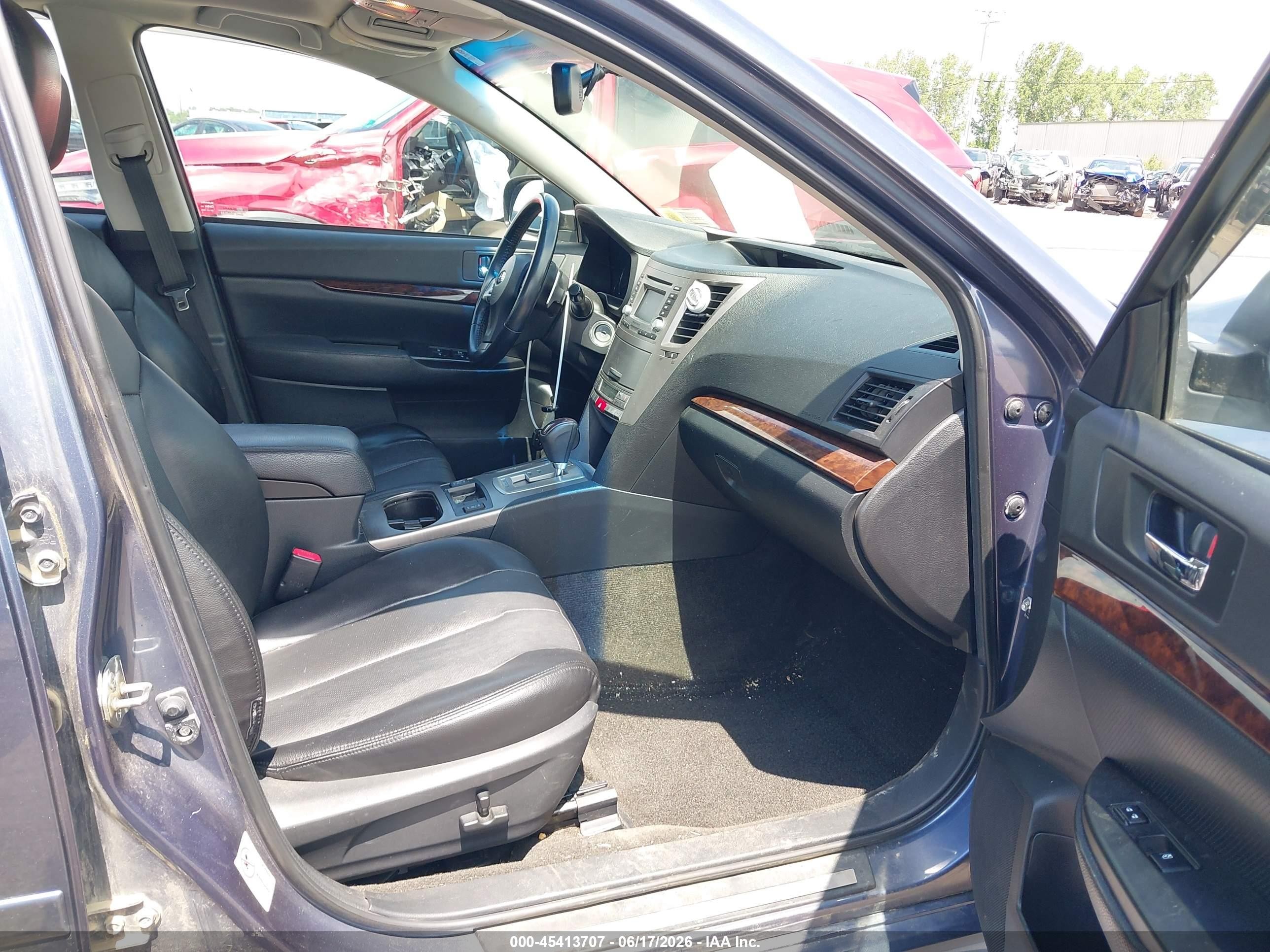 2014 Subaru Legacy 2.5i Limited Blue vin: 4S3BMBL60E3026905