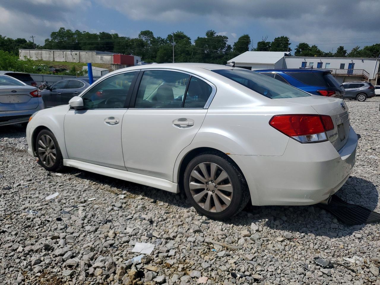 2011 Suba Legacy White vin: 4S3BMBL61B3247537