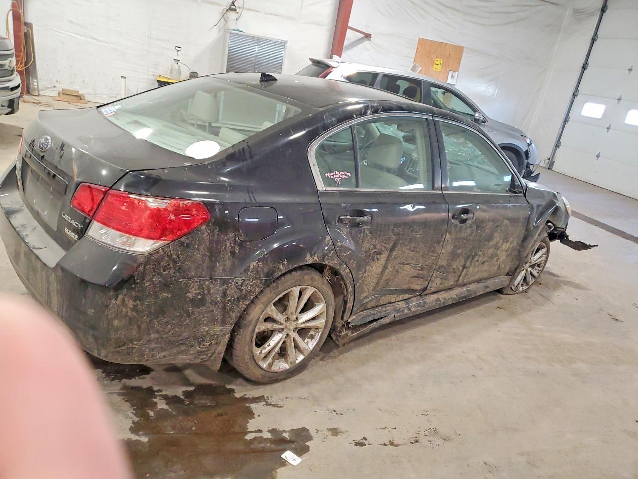 2014 Subaru Legacy 2.5i Limited Black vin: 4S3BMBL63E3027630