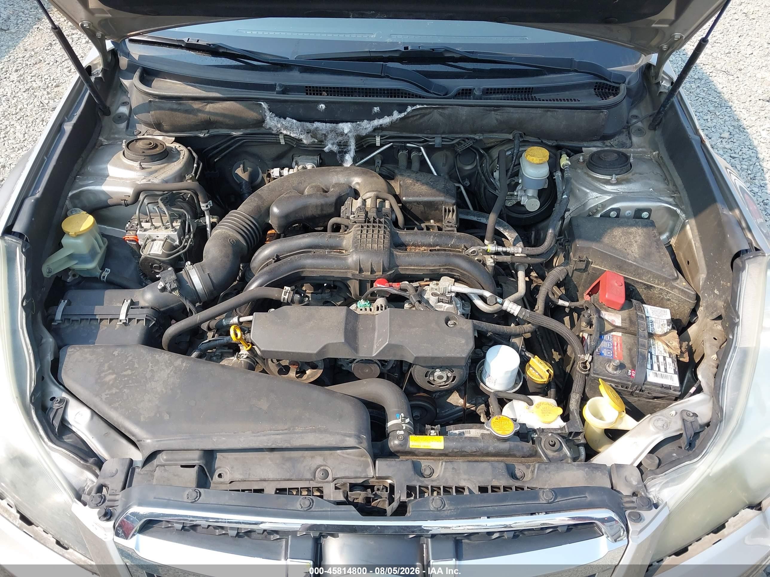 2014 Subaru Legacy 2.5i Limited Silver vin: 4S3BMBL63E3028597