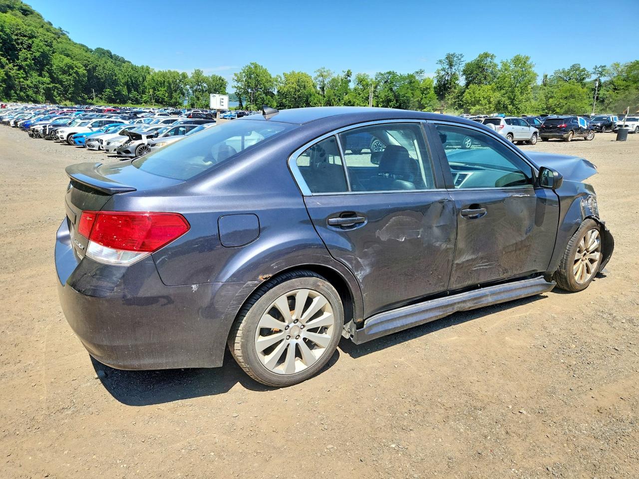 2011 Subaru Legacy 2.5i Limited Gray vin: 4S3BMBL66B3237702
