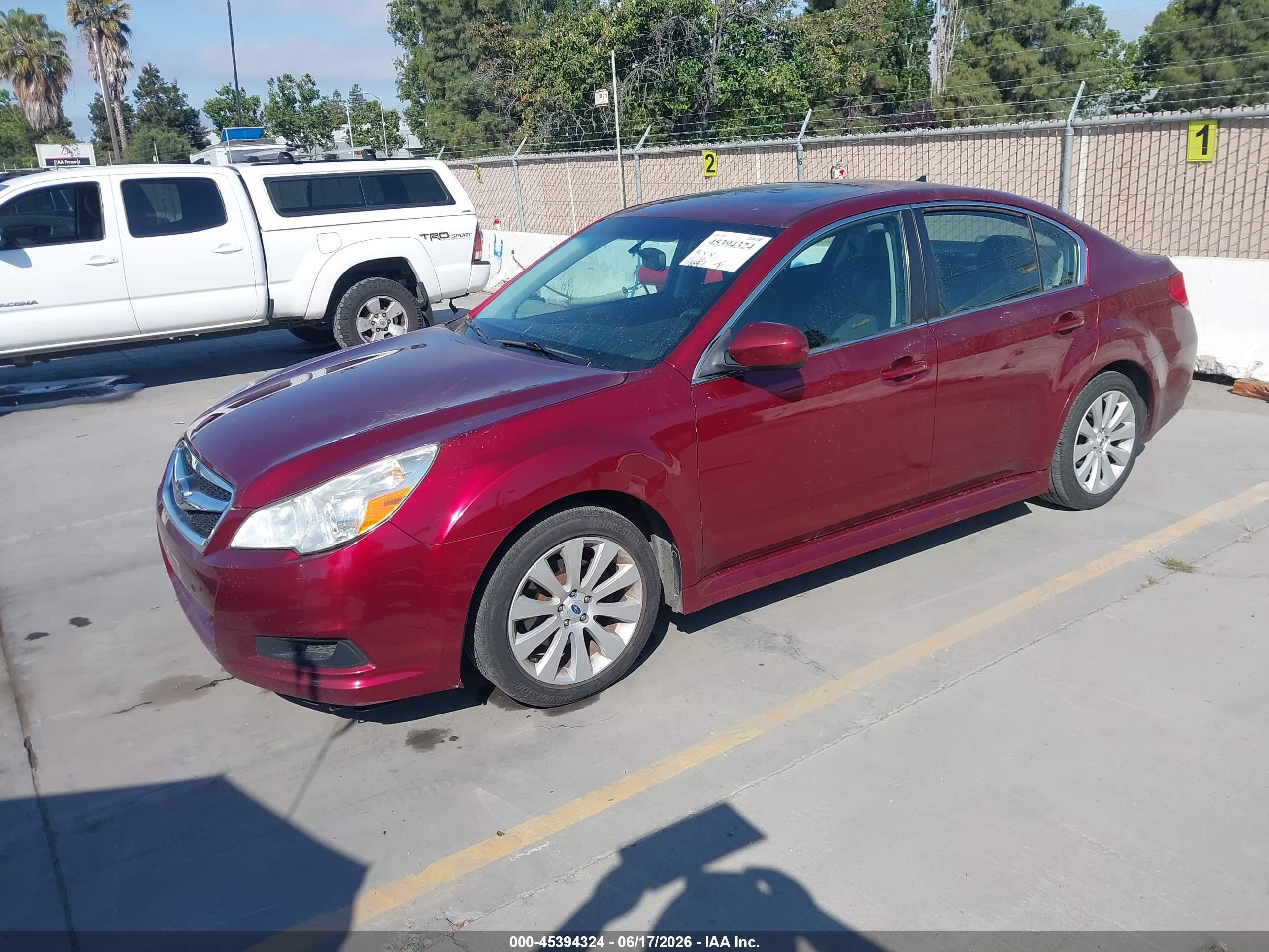 2011 Subaru Legacy 2.5i Limited Red vin: 4S3BMBL66B3263944