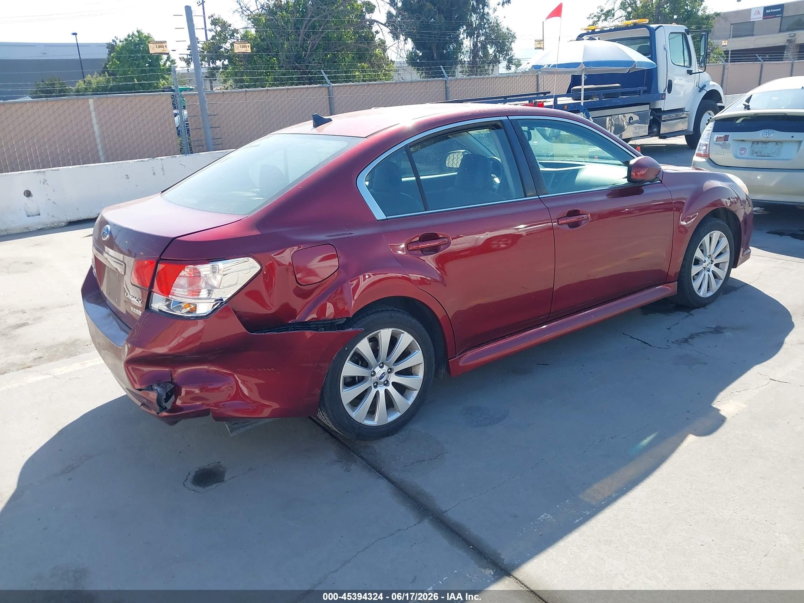 2011 Subaru Legacy 2.5i Limited Red vin: 4S3BMBL66B3263944