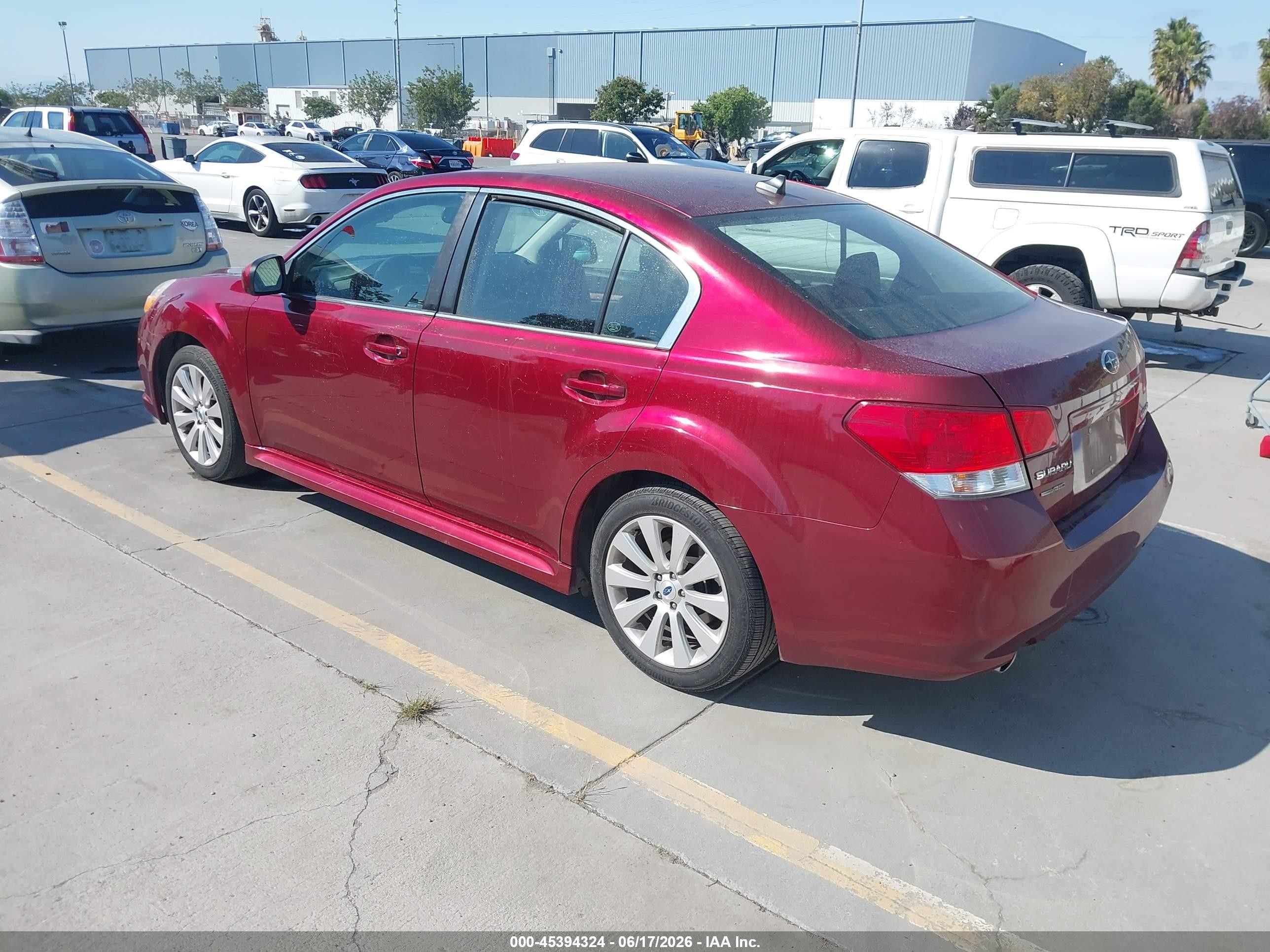 2011 Subaru Legacy 2.5i Limited Red vin: 4S3BMBL66B3263944