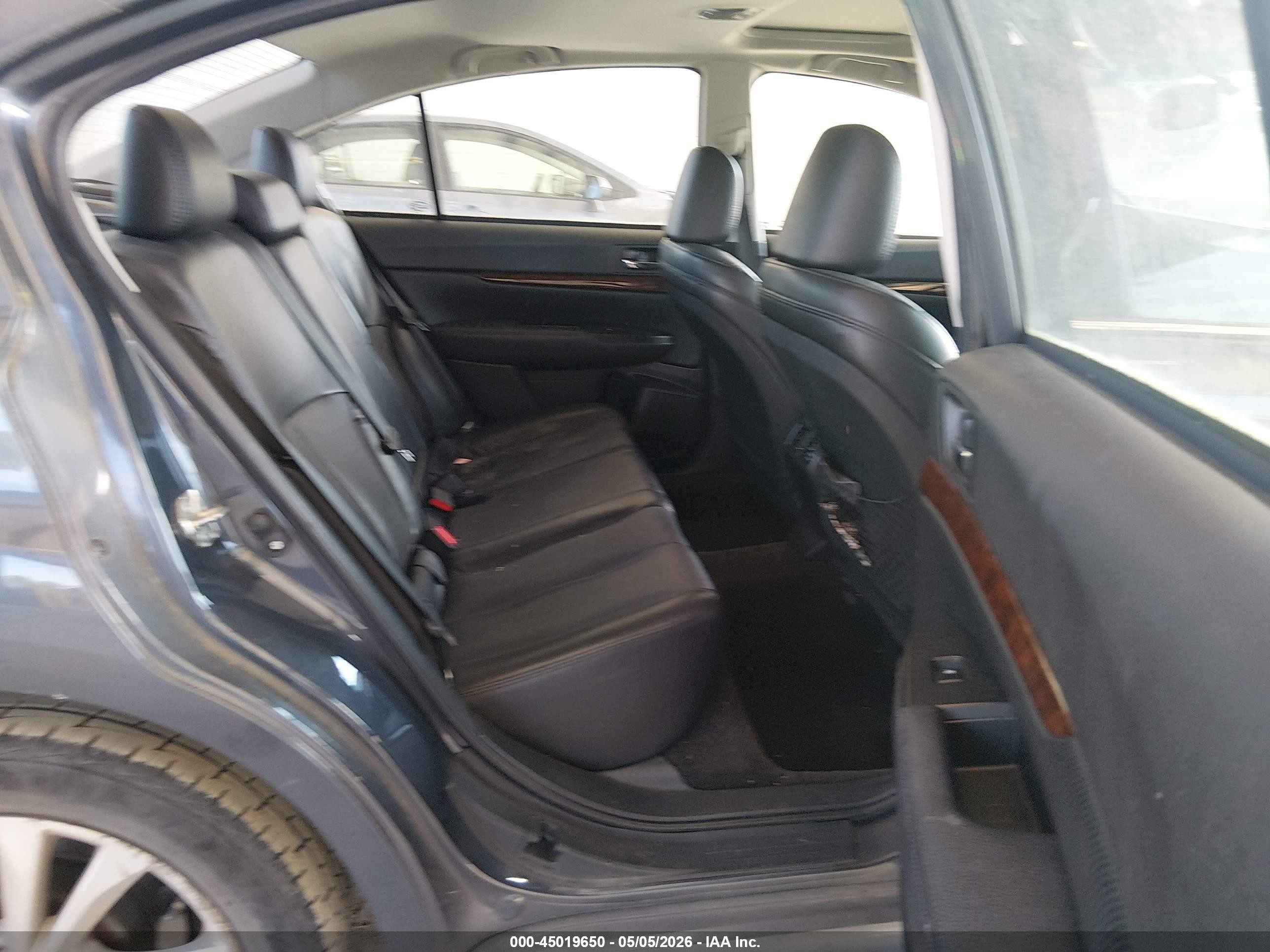2014 Subaru Legacy 2.5i Limited Синий vin: 4S3BMBL66E3033471