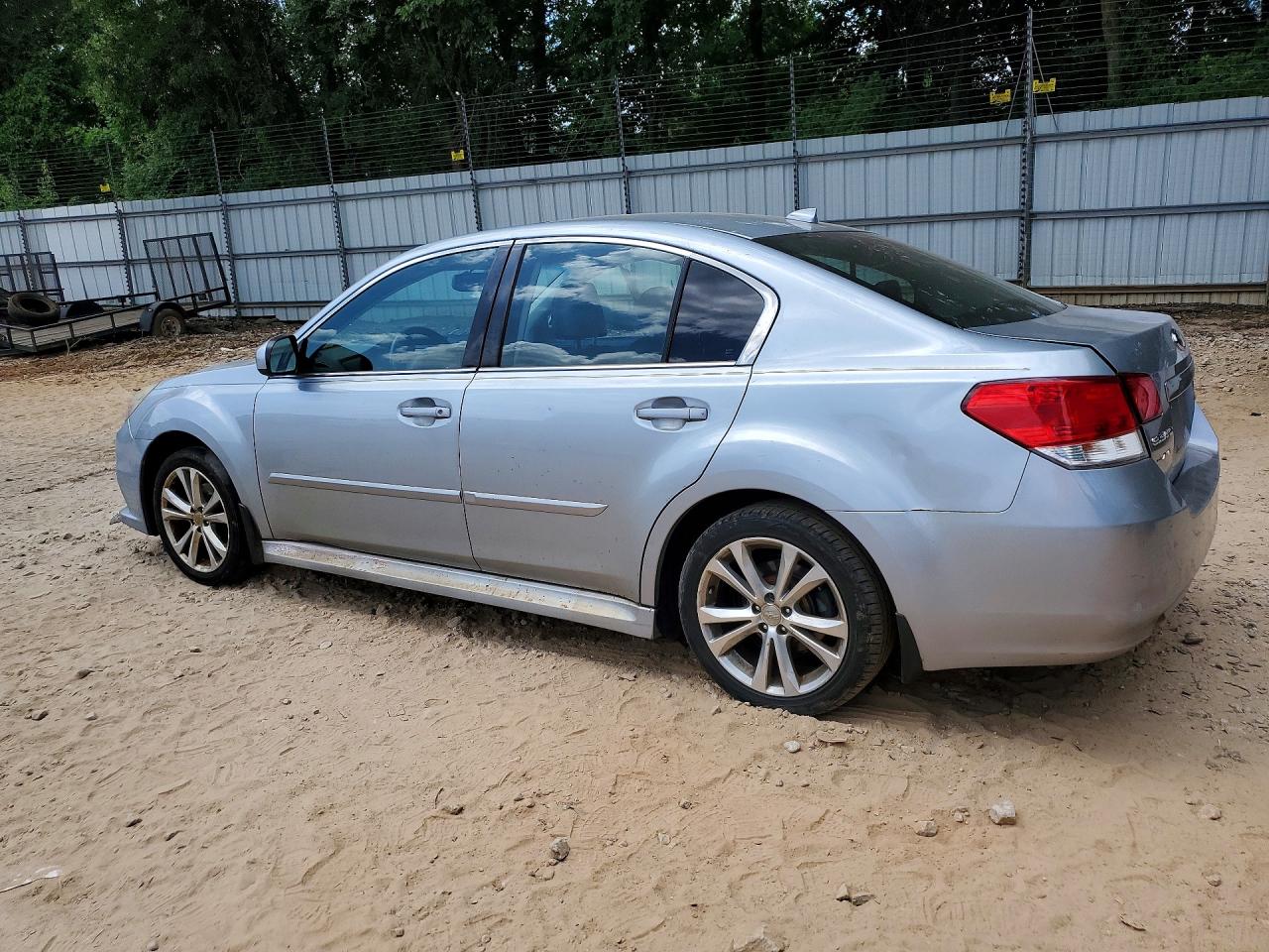 2014 Subaru Legacy 2.5i Limited Silver vin: 4S3BMBL67E3033754