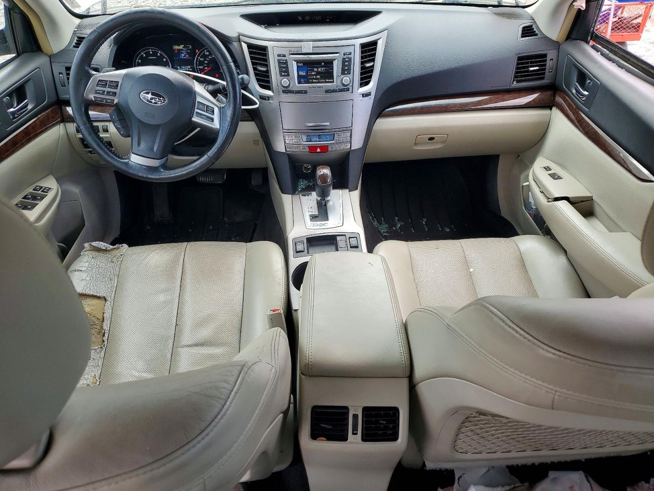 2014 Subaru Legacy 2.5i Limited Silver vin: 4S3BMBL68E3012914