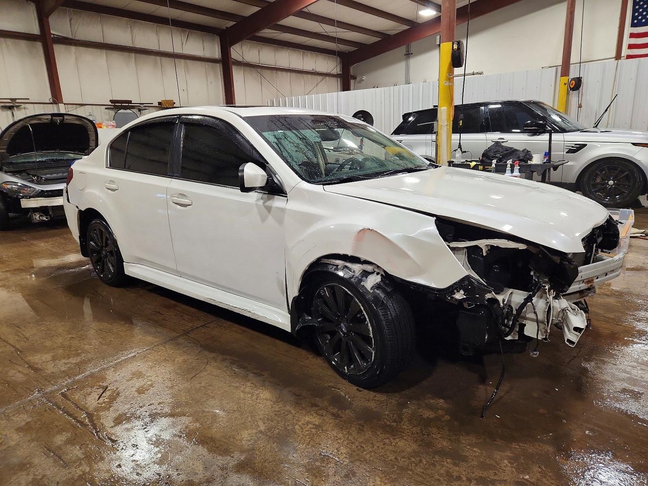 2012 Subaru Legacy 2.5i Limited White vin: 4S3BMBL69C3019710