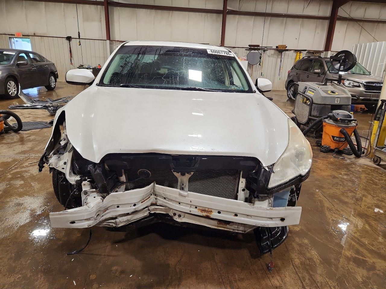 2012 Subaru Legacy 2.5i Limited White vin: 4S3BMBL69C3019710