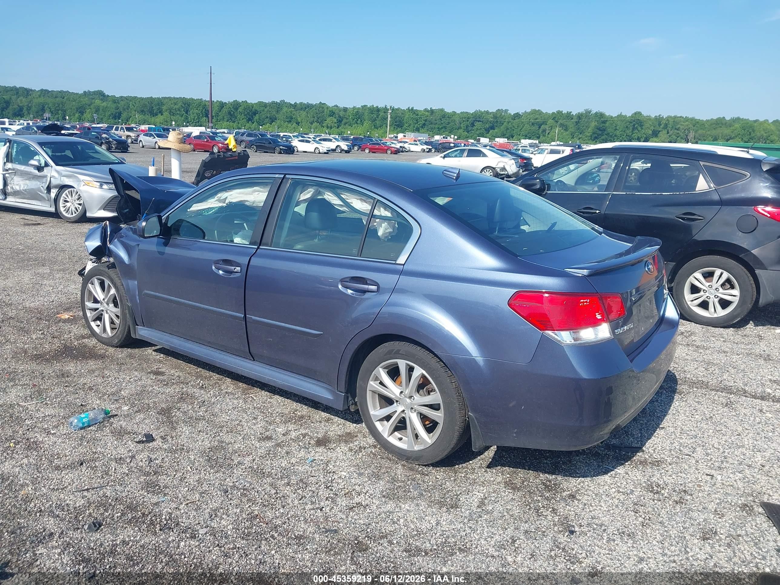 2013 Subaru Legacy 2.5i Limited Blue vin: 4S3BMBL69D3014153