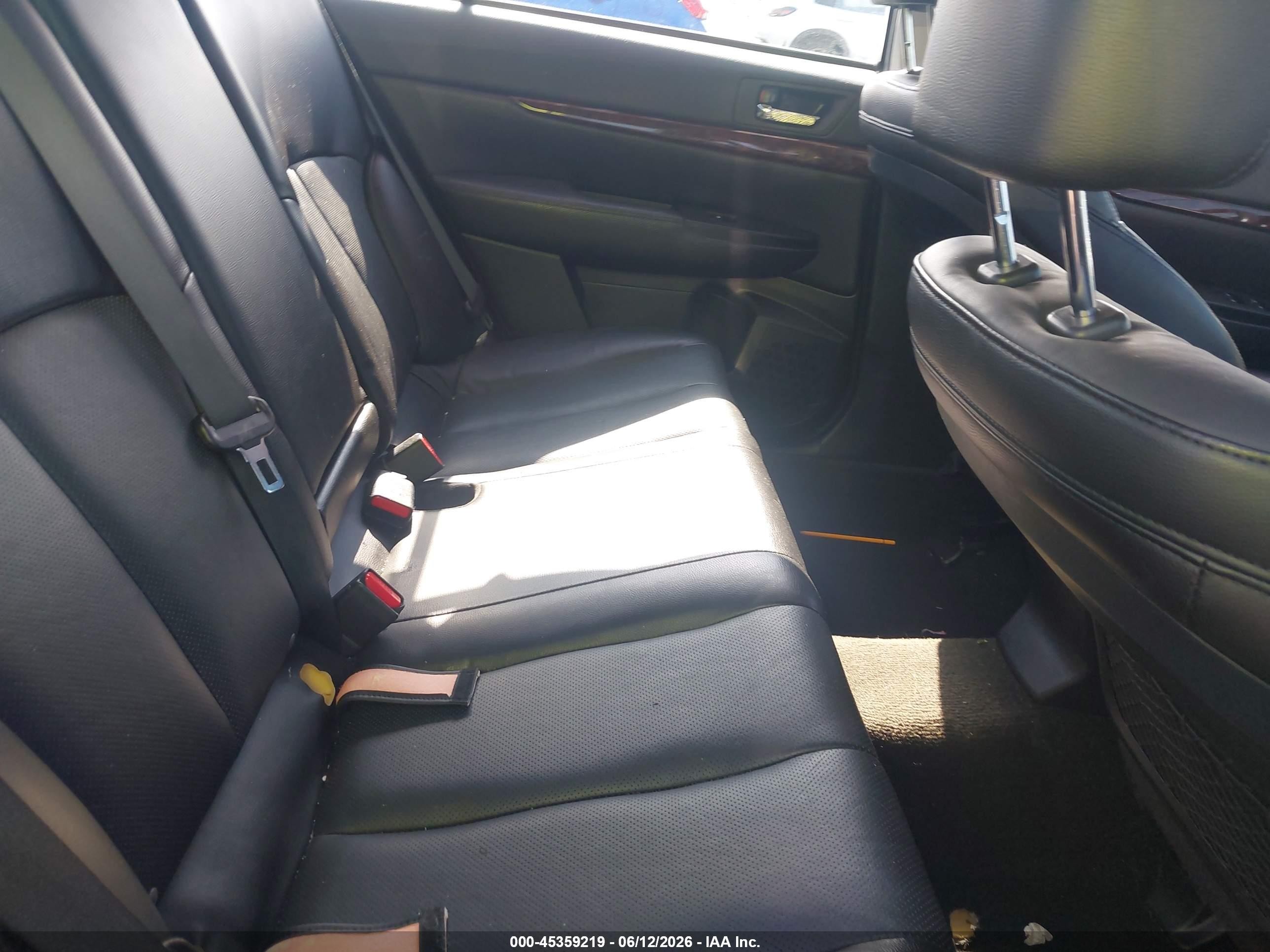 2013 Subaru Legacy 2.5i Limited Blue vin: 4S3BMBL69D3014153