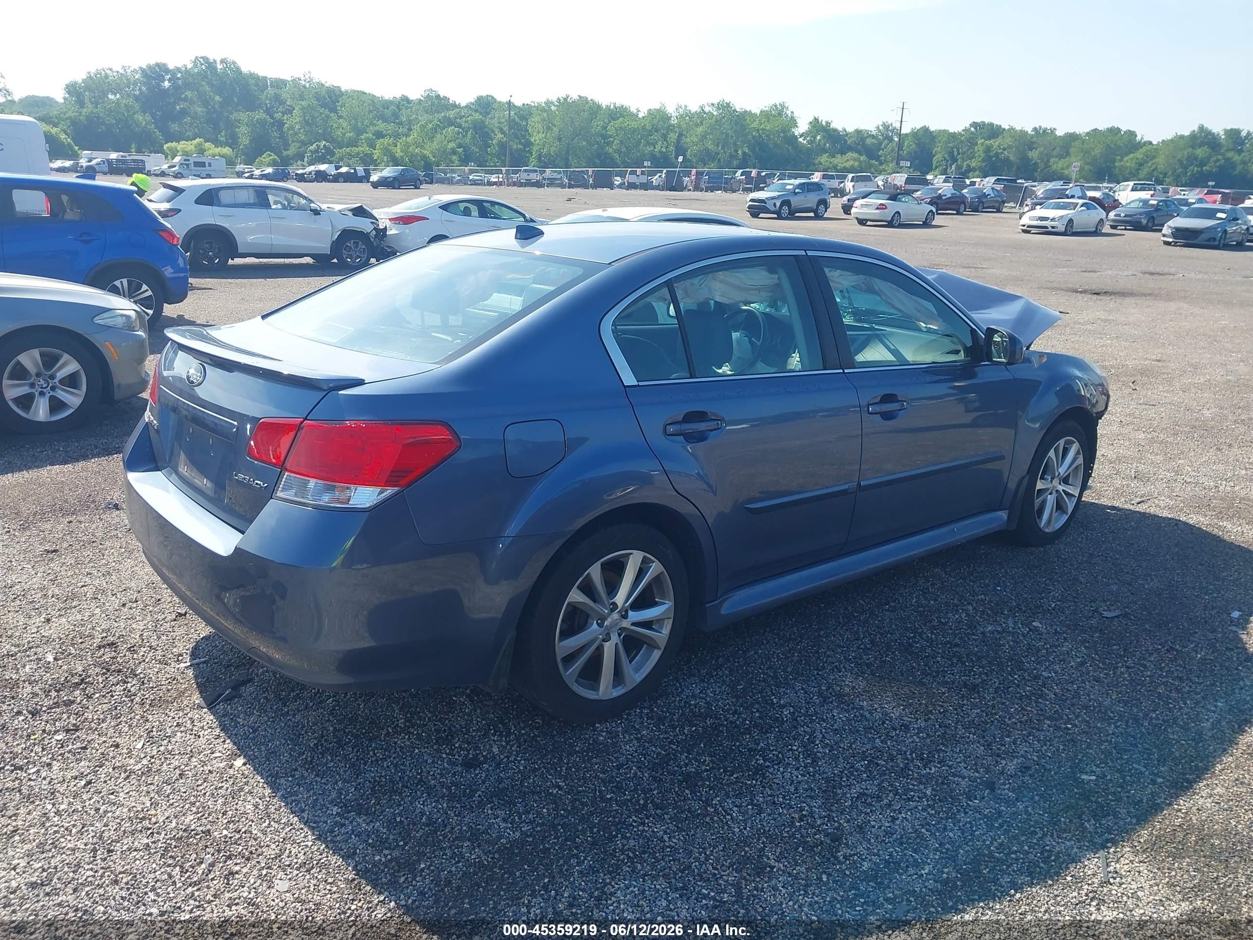2013 Subaru Legacy 2.5i Limited Blue vin: 4S3BMBL69D3014153