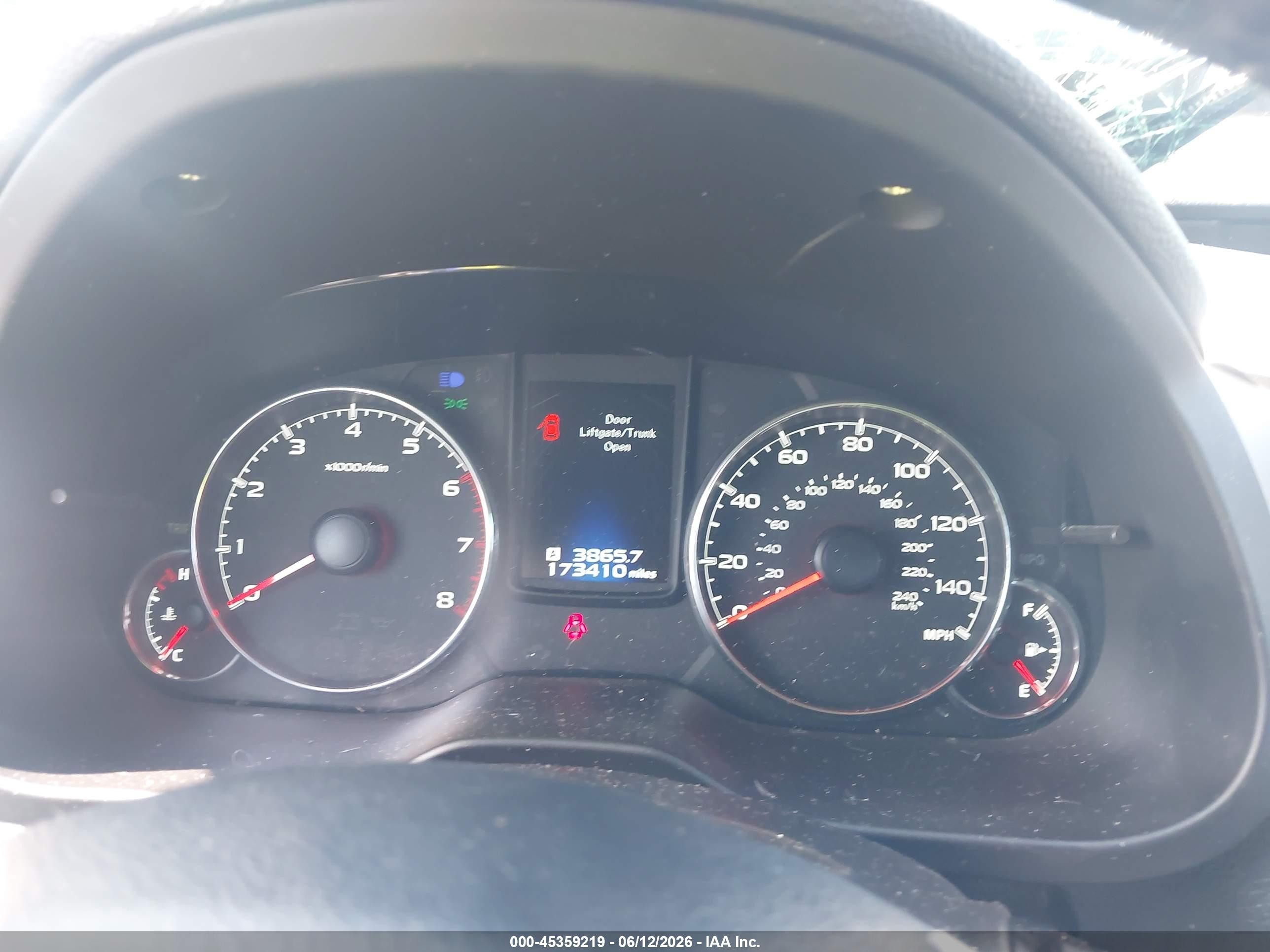 2013 Subaru Legacy 2.5i Limited Blue vin: 4S3BMBL69D3014153