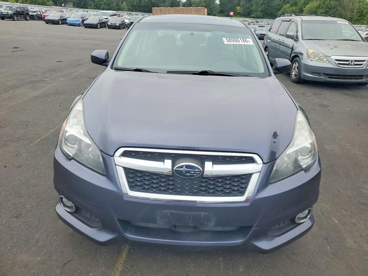 2014 Subaru Legacy 2.5i Limited Gray vin: 4S3BMBL6XE3027401