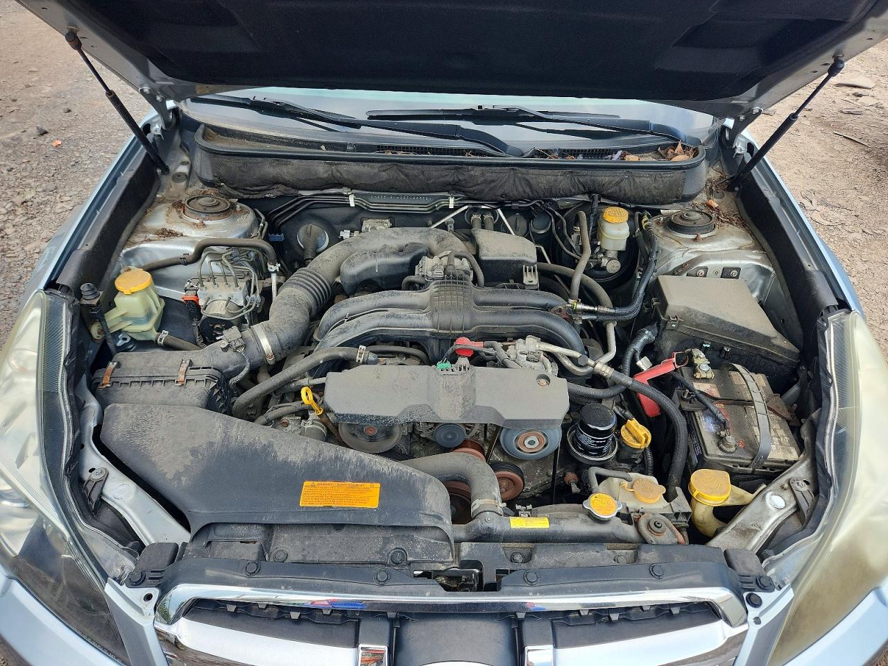 2014 Subaru Legacy 2.5i Limited Silver vin: 4S3BMBM62E3022398
