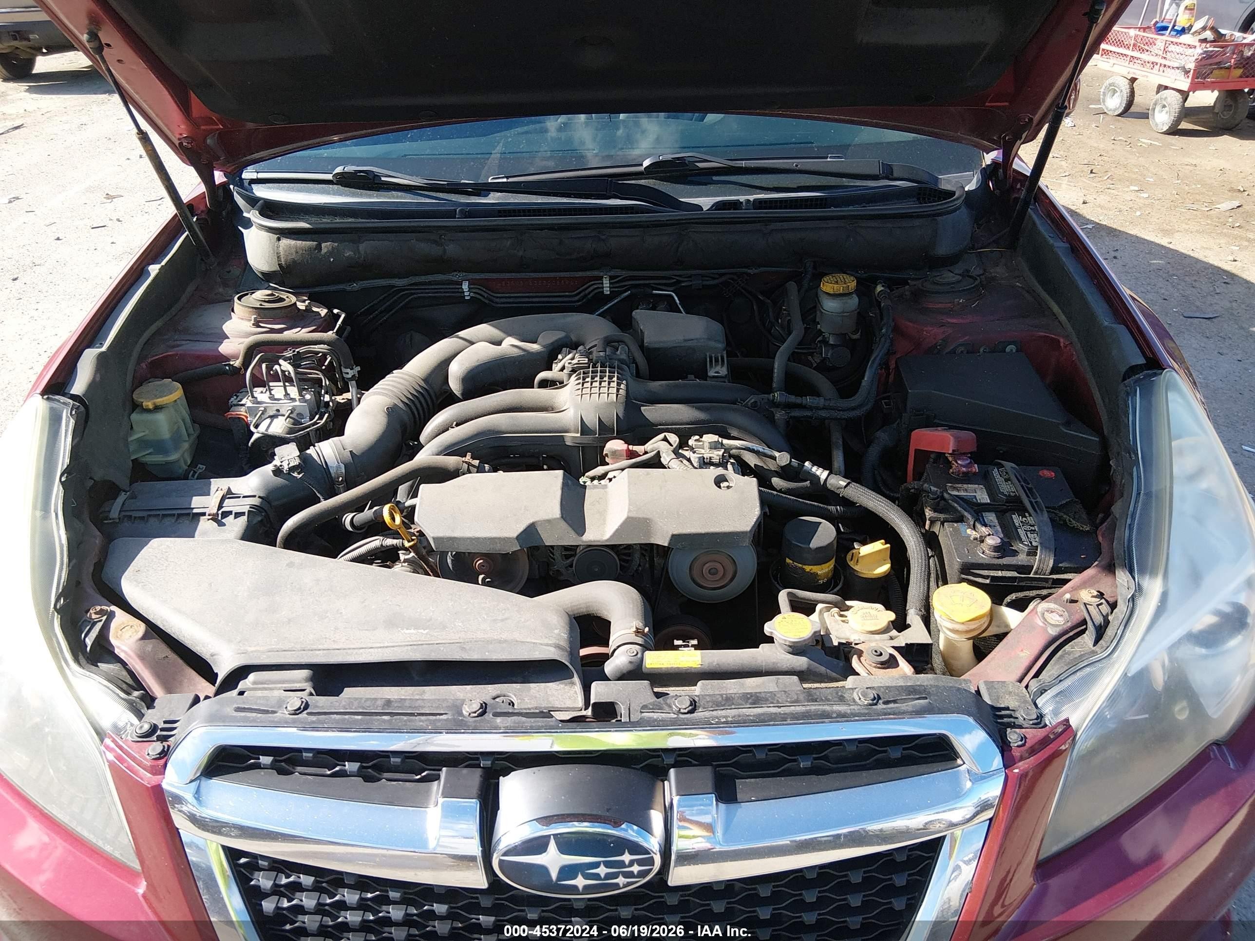 2014 Subaru Legacy 2.5i Limited Red vin: 4S3BMBM63E3006596
