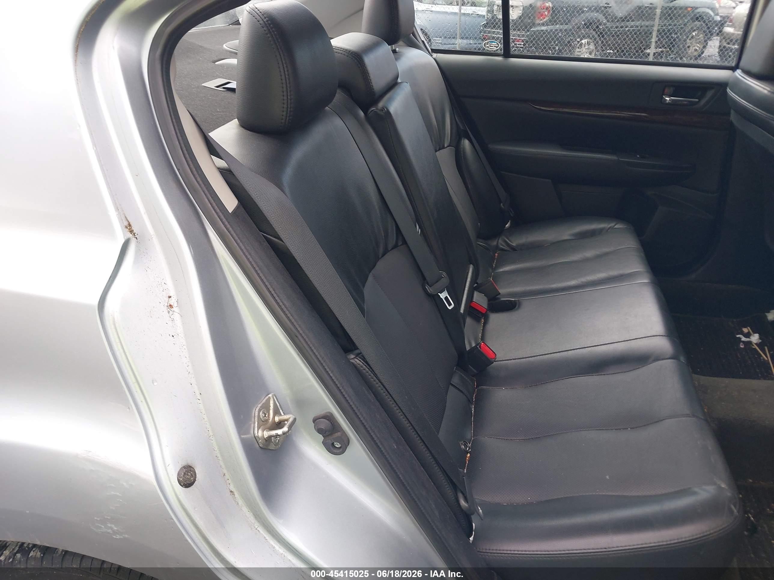 2014 Subaru Legacy 2.5i Limited Blue vin: 4S3BMBM65E3009421