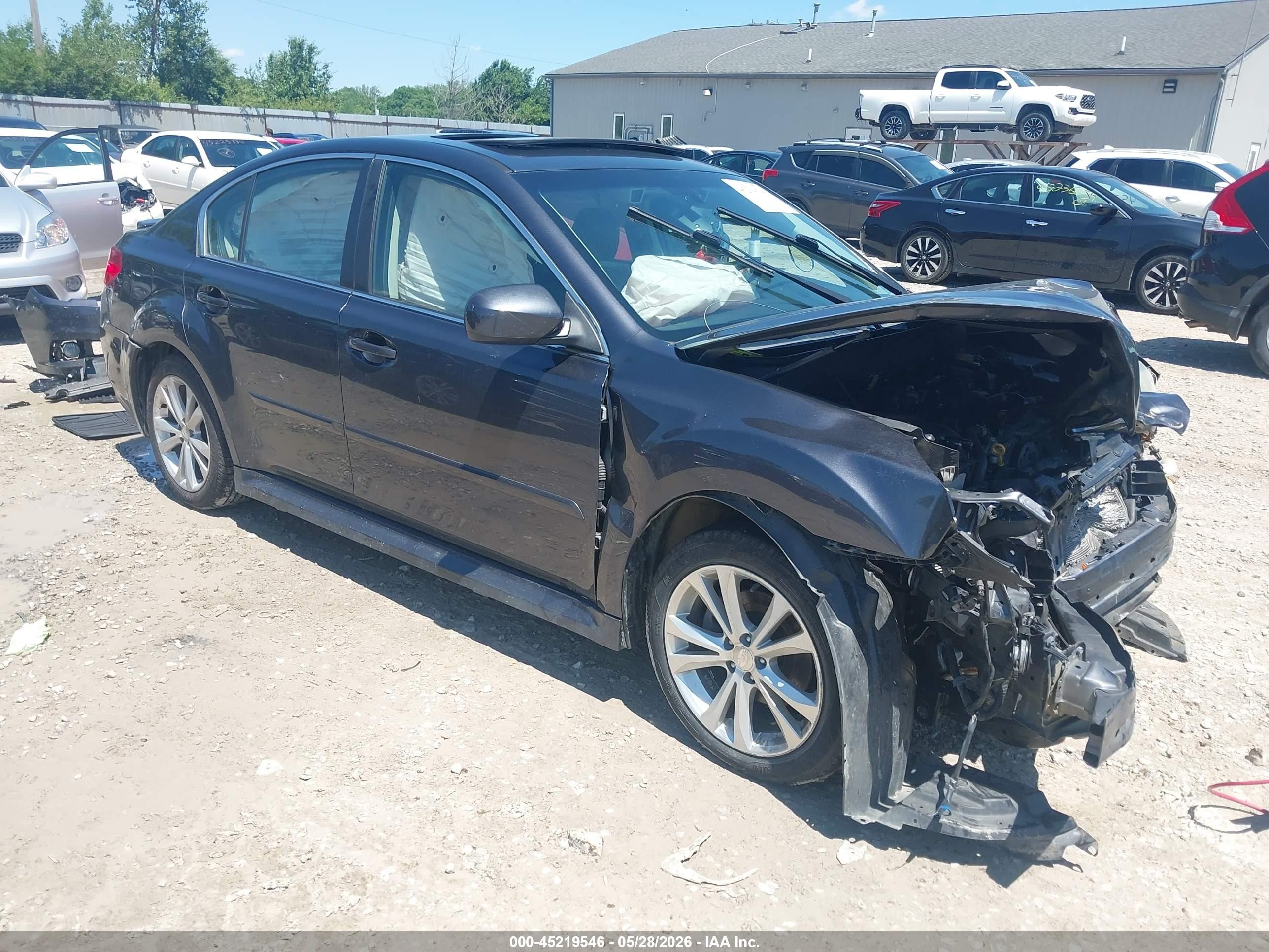2013 Subaru Legacy 2.5i Limited Gray vin: 4S3BMBP61D3013816