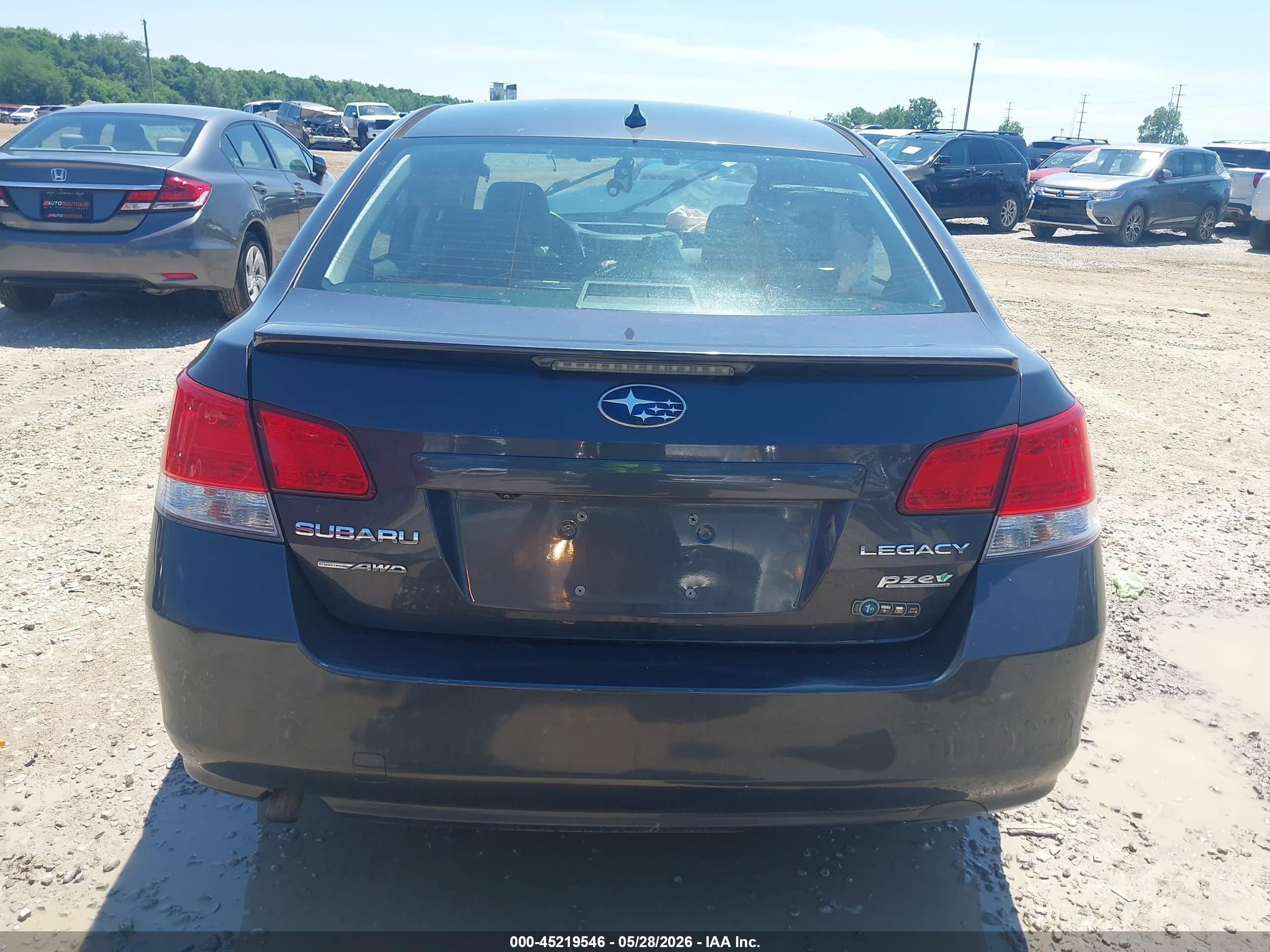 2013 Subaru Legacy 2.5i Limited Серый vin: 4S3BMBP61D3013816