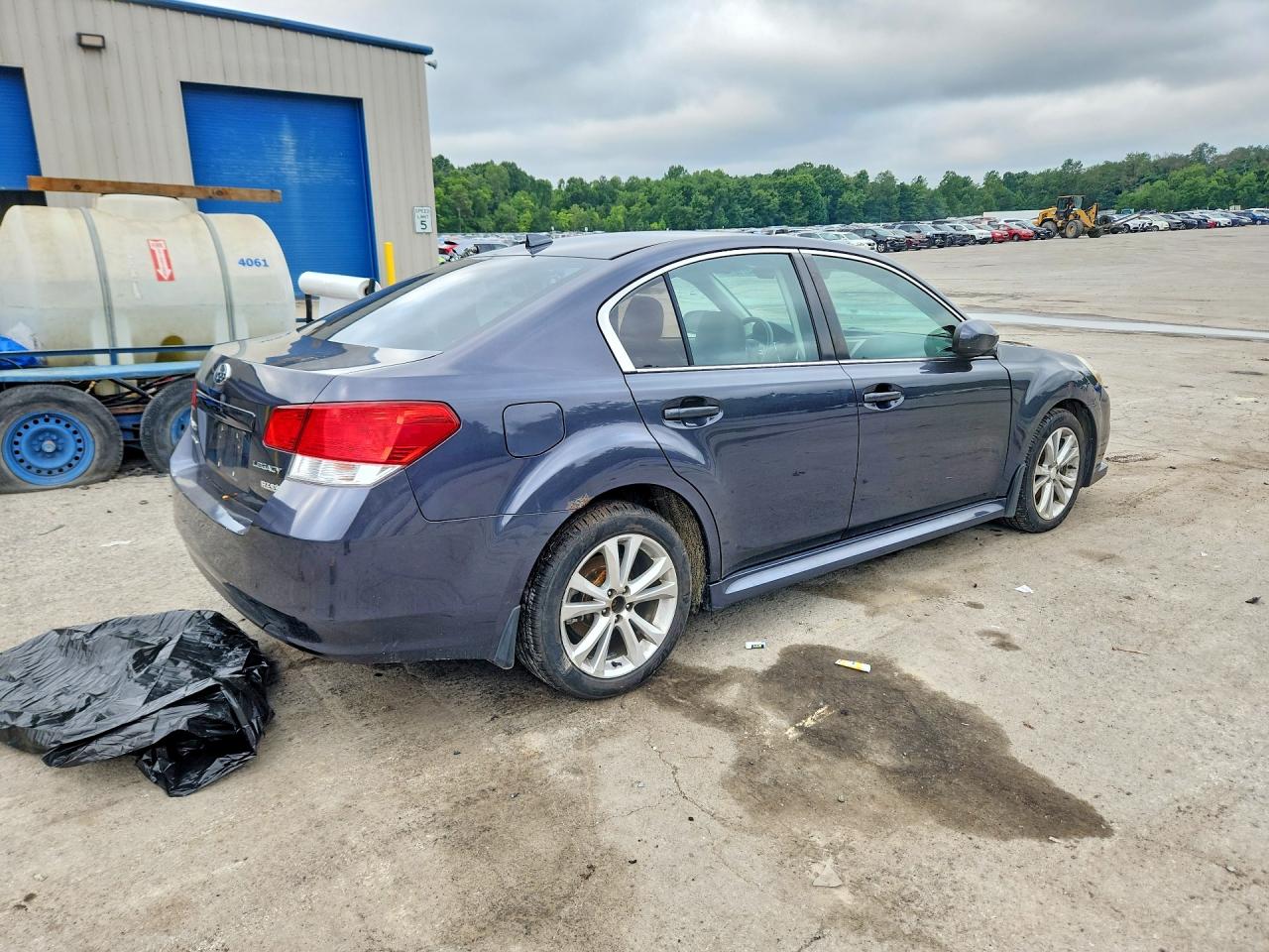 2013 Subaru Legacy 2.5i Limited Синий vin: 4S3BMBP64D3015138