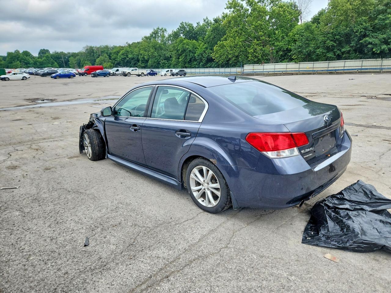 2013 Subaru Legacy 2.5i Limited Синий vin: 4S3BMBP64D3015138