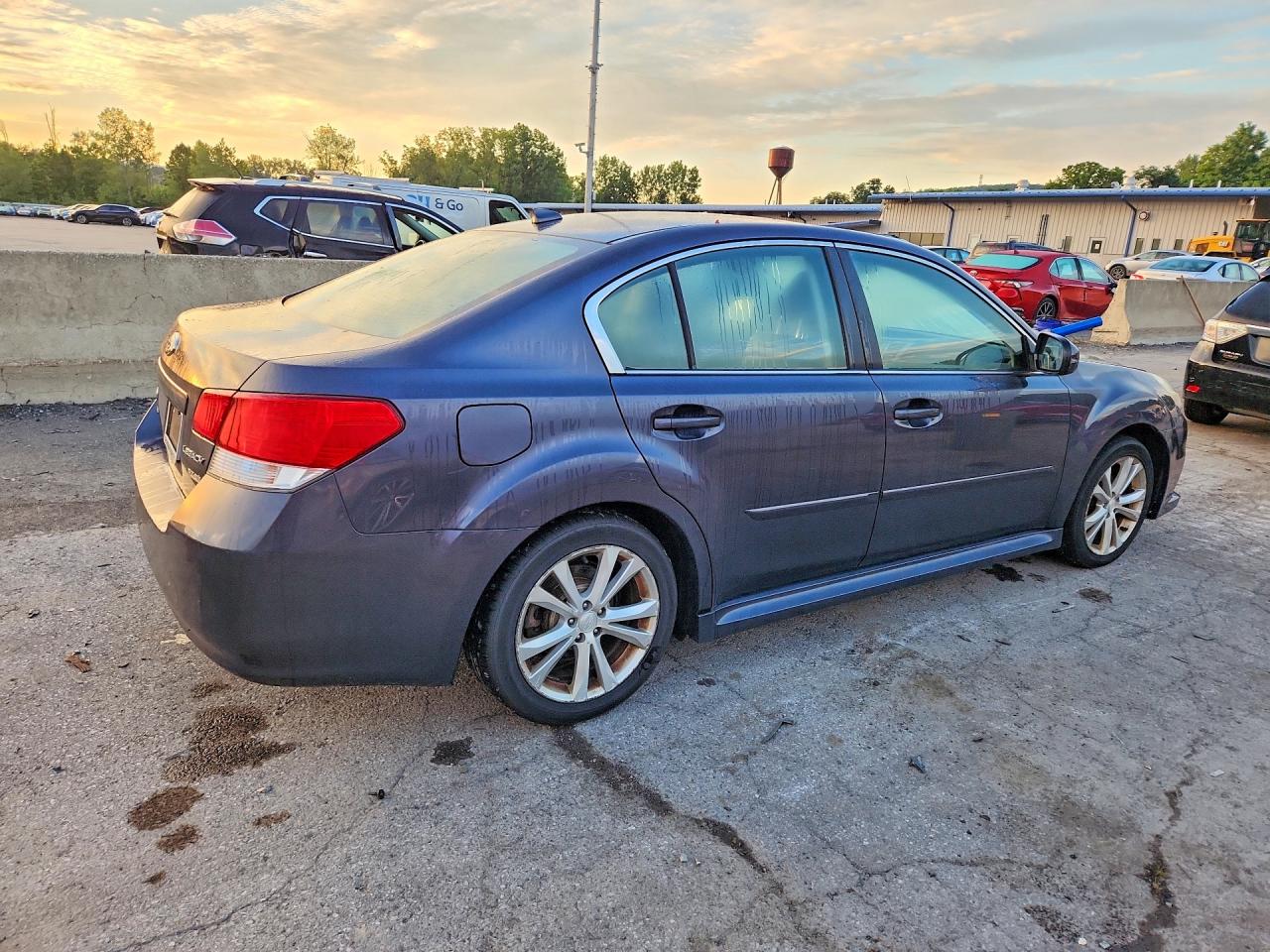 2013 Subaru Legacy 2.5i Limited Charcoal vin: 4S3BMBP64D3018797