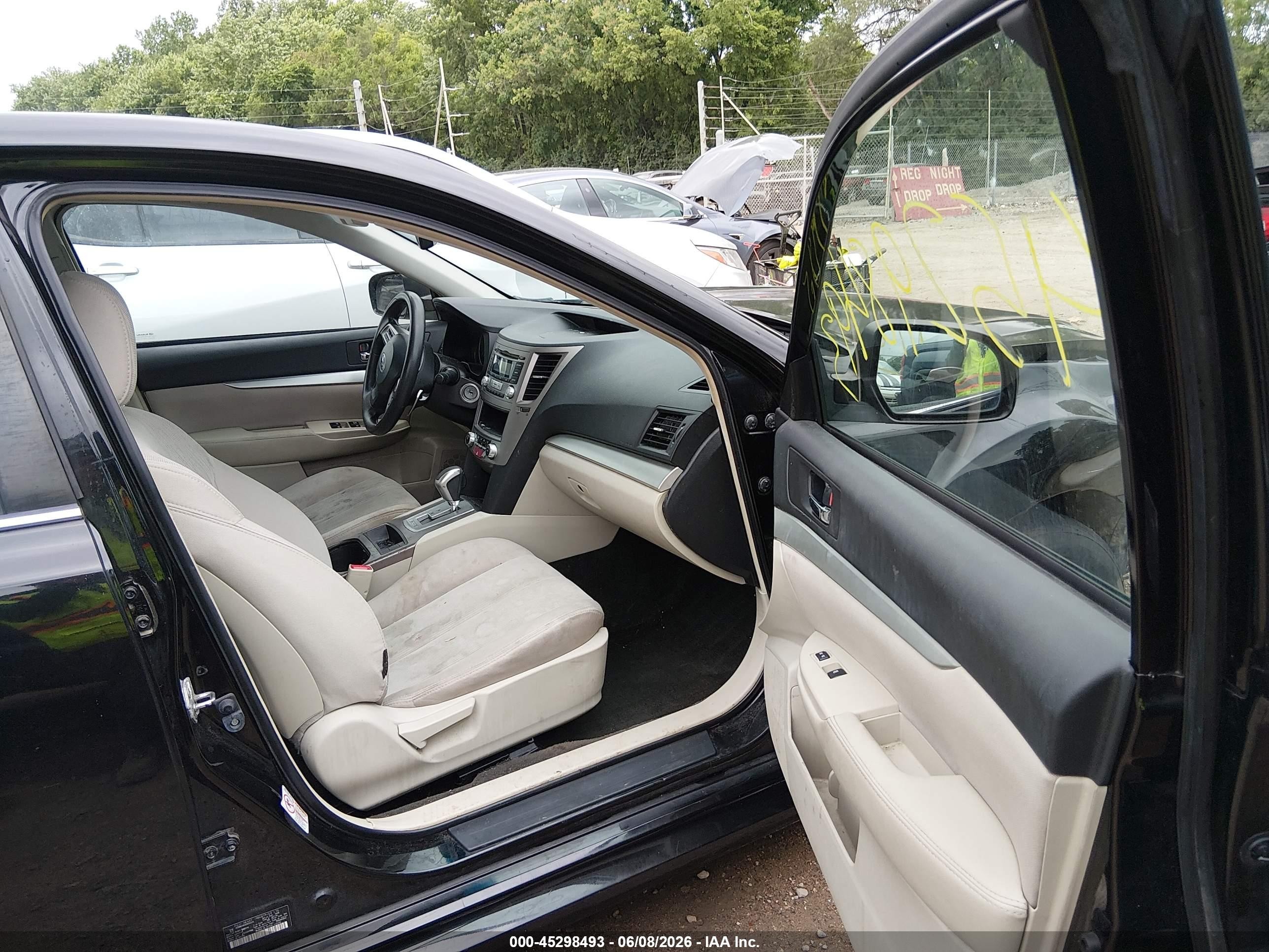 2013 Subaru Legacy 2.5i Black vin: 4S3BMCA62D3032325