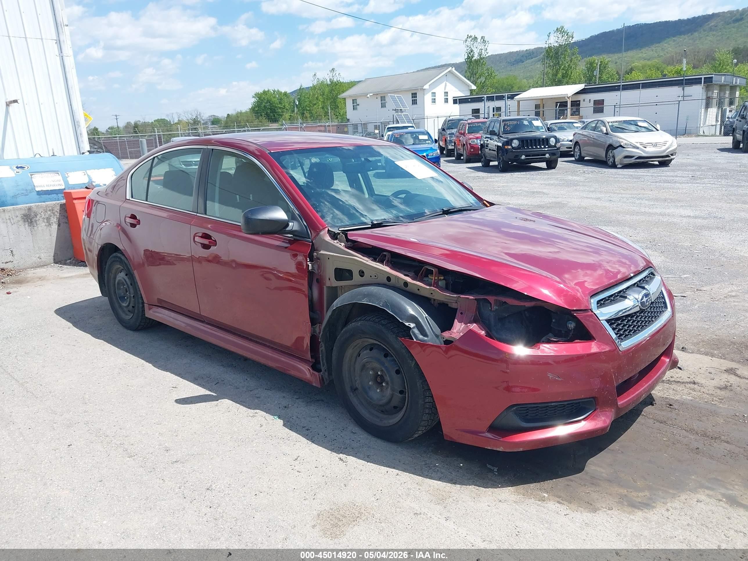 2013 Subaru Legacy 2.5i Red vin: 4S3BMCA63D3036044