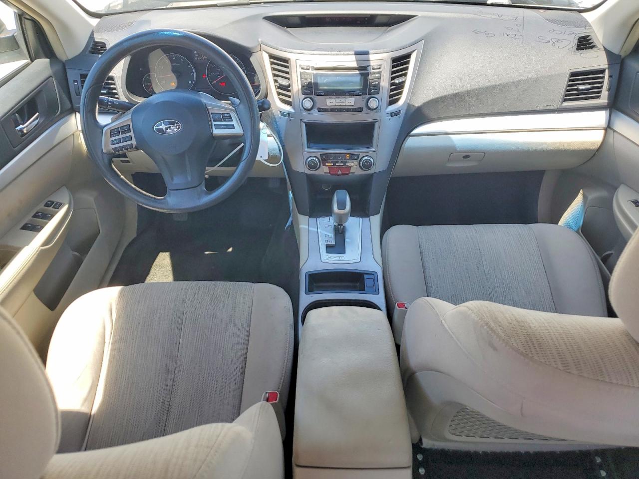 2013 Subaru Legacy 2.5i White vin: 4S3BMCA66D3005922