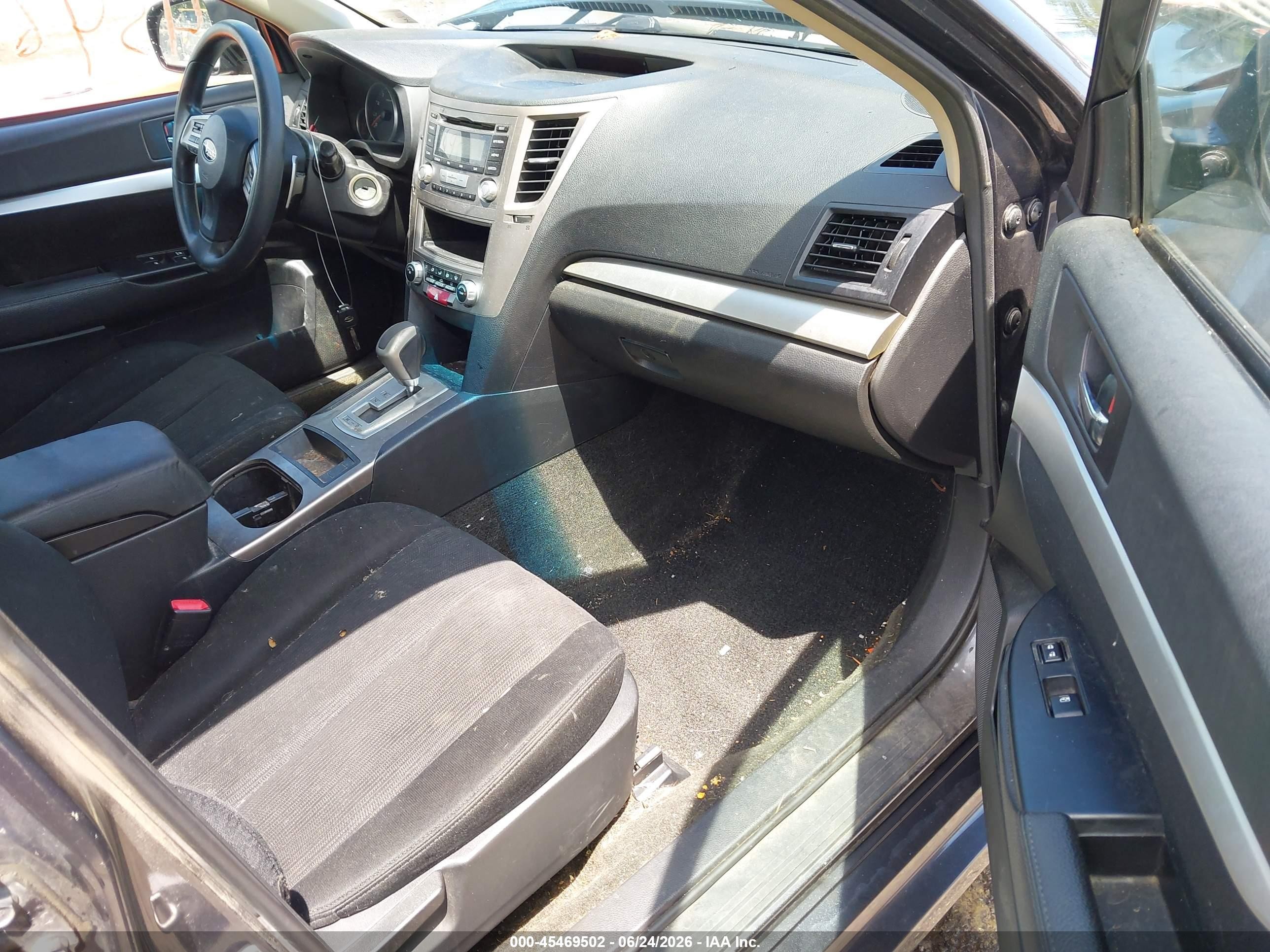 2013 Subaru Legacy 2.5i Серый vin: 4S3BMCA67D3002706