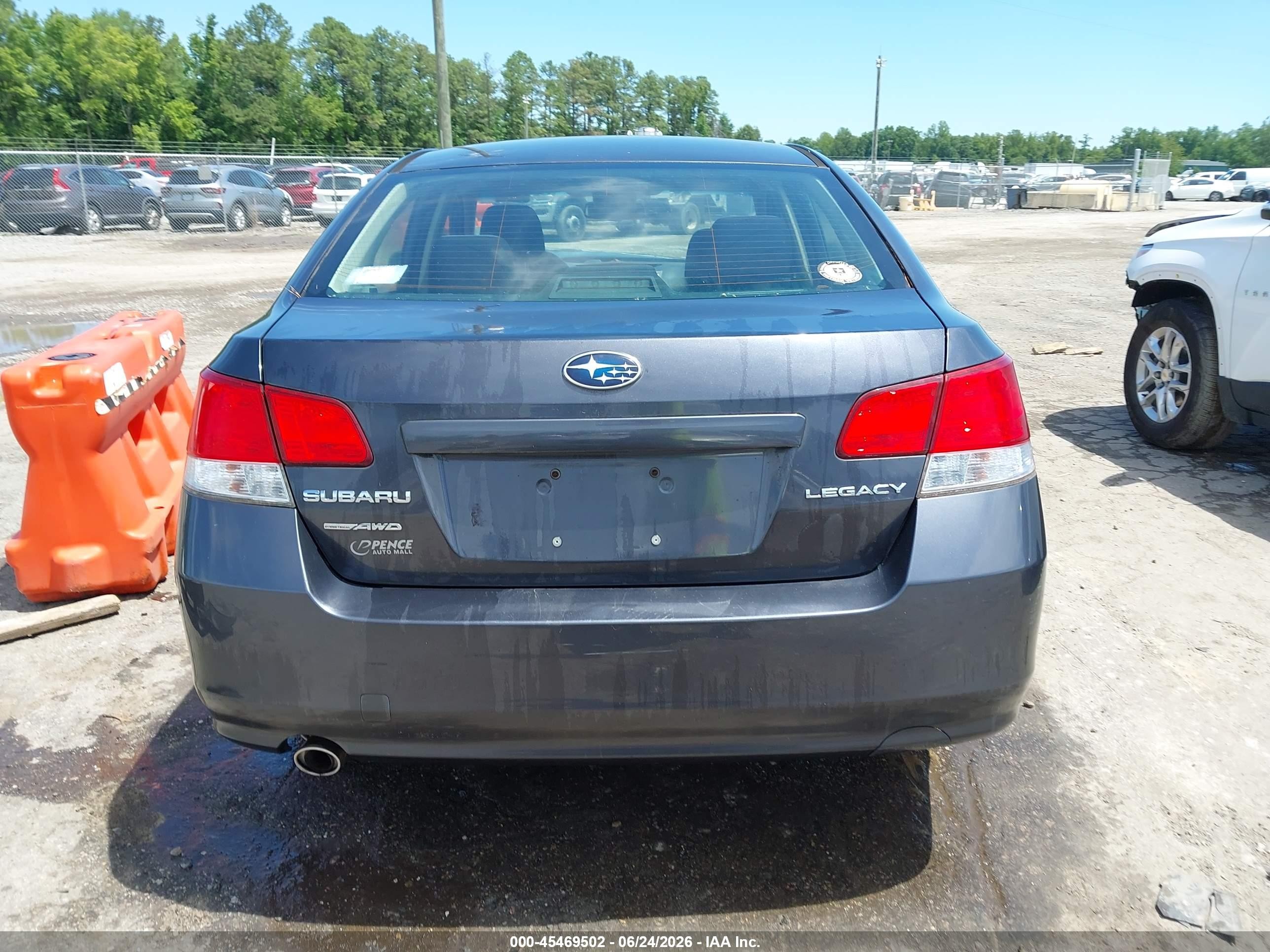 2013 Subaru Legacy 2.5i Серый vin: 4S3BMCA67D3002706
