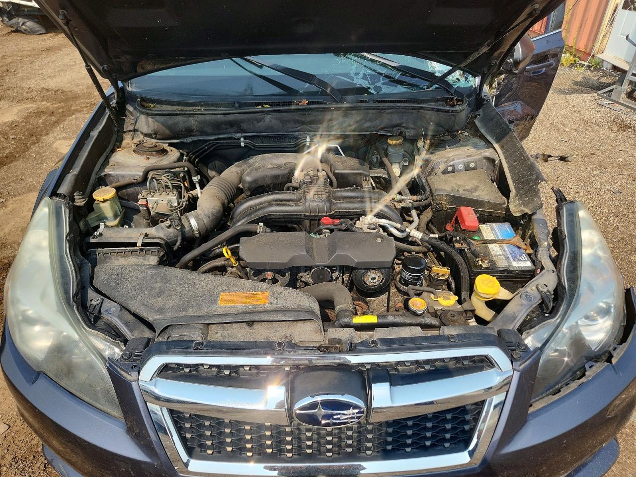 2014 Subaru Legacy 2.5i Blue vin: 4S3BMCA68E3028250