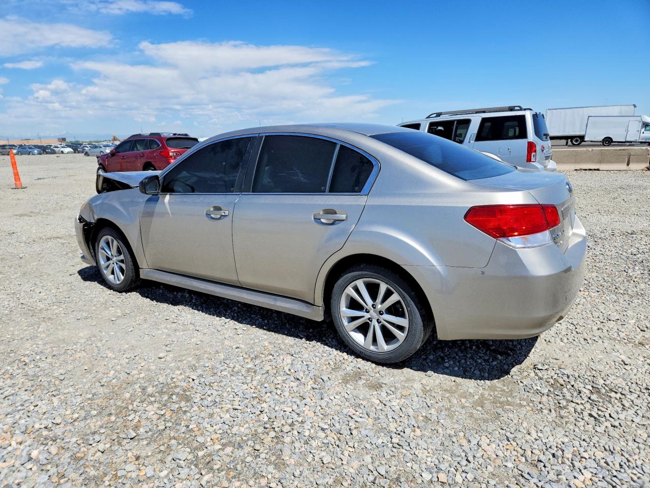 2014 Subaru Legacy 2.5i Cream vin: 4S3BMCA6XE3022479