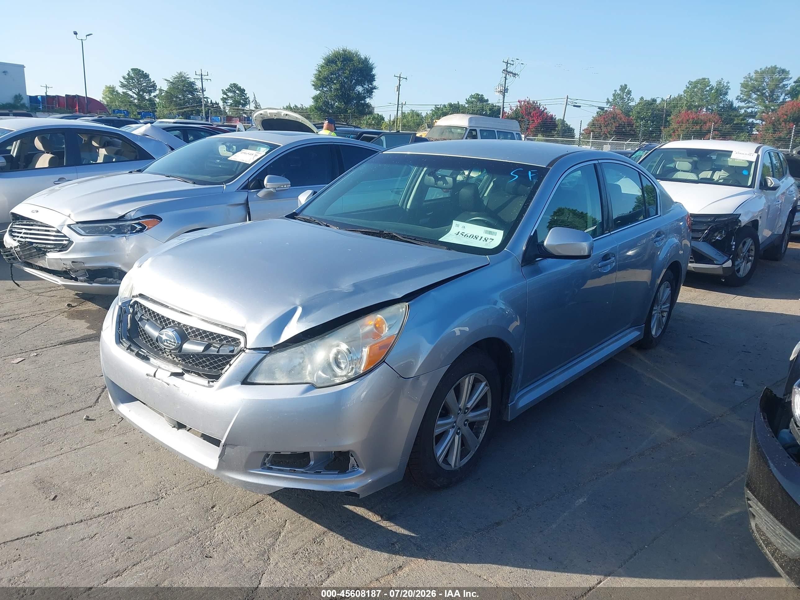 2012 Subaru Legacy 2.5i Premium Silver vin: 4S3BMCB60C3005069