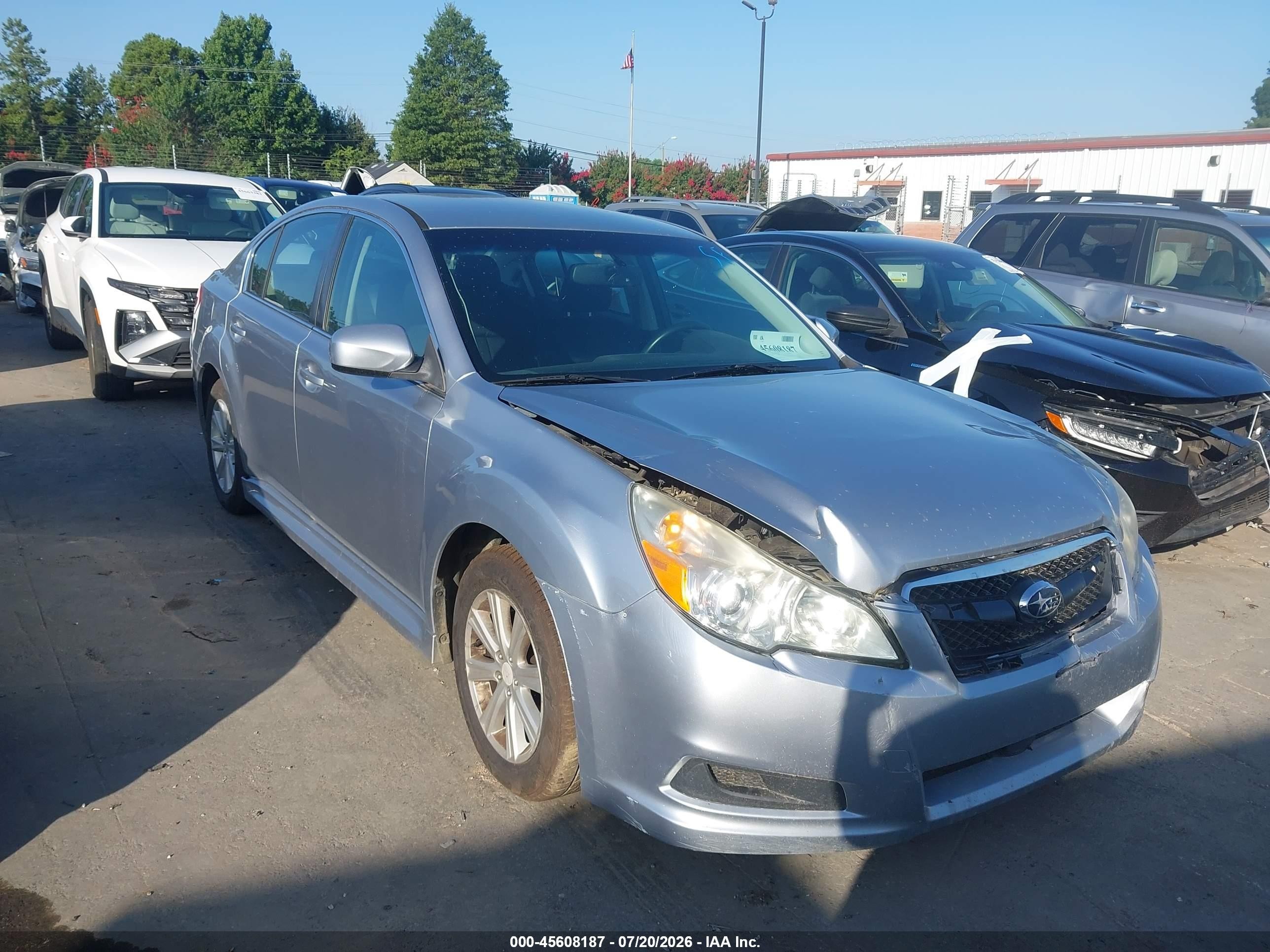 2012 Subaru Legacy 2.5i Premium Silver vin: 4S3BMCB60C3005069