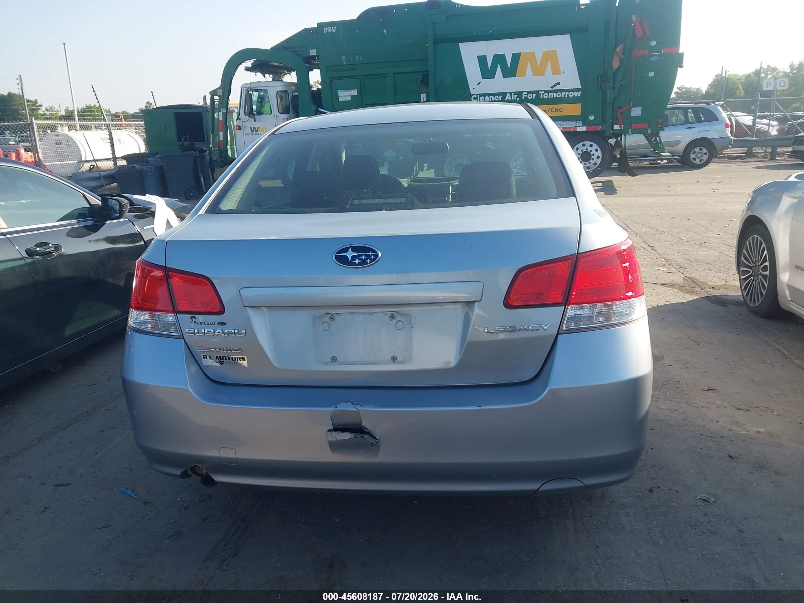 2012 Subaru Legacy 2.5i Premium Silver vin: 4S3BMCB60C3005069
