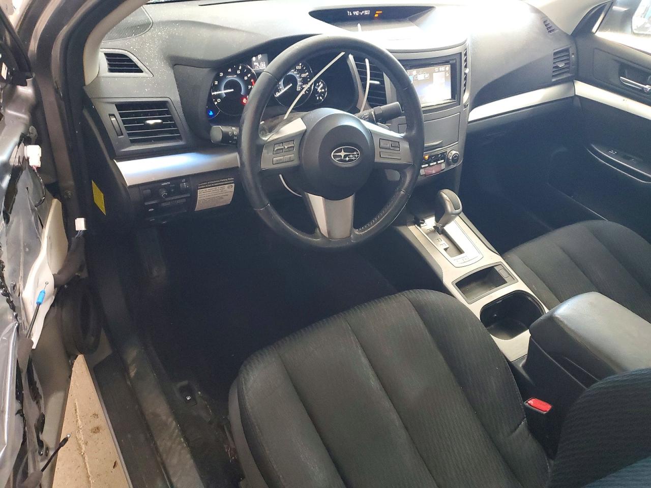 2010 Subaru Legacy 2.5i Premium Silver vin: 4S3BMCB65A3221111